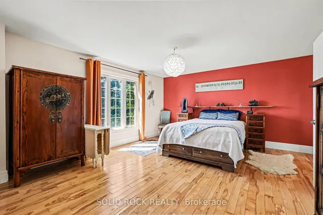 712 Flat Rapids Rd, Arnprior 5