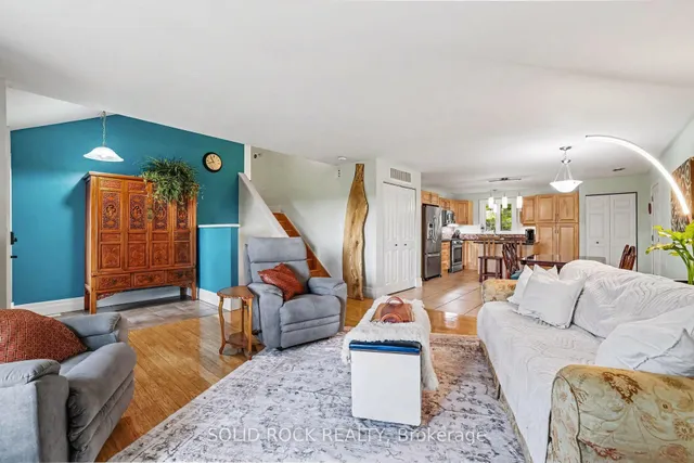 712 Flat Rapids Rd, Arnprior 4