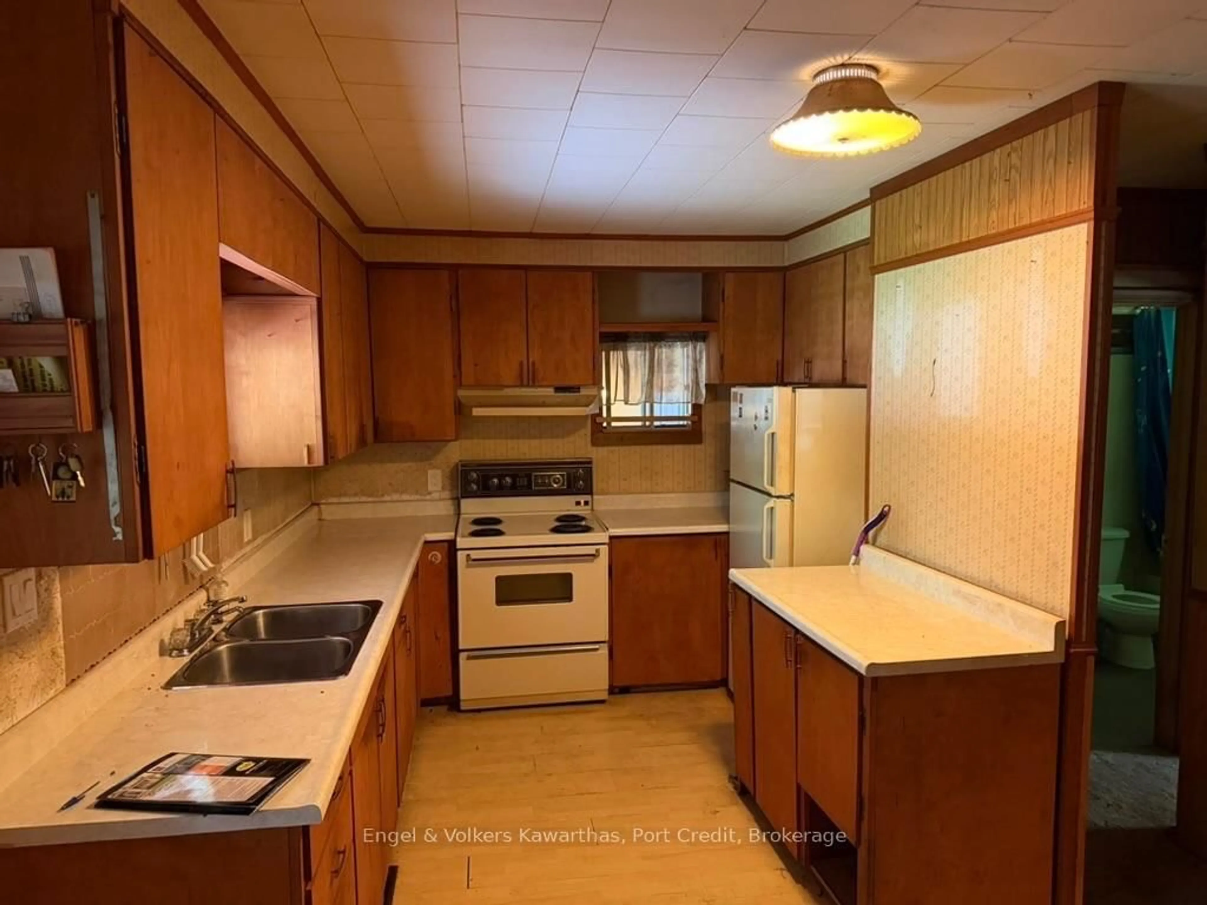 Standard kitchen, unknown for 8751 Hwy 28 Highway, North Kawartha Ontario K0L 1A0