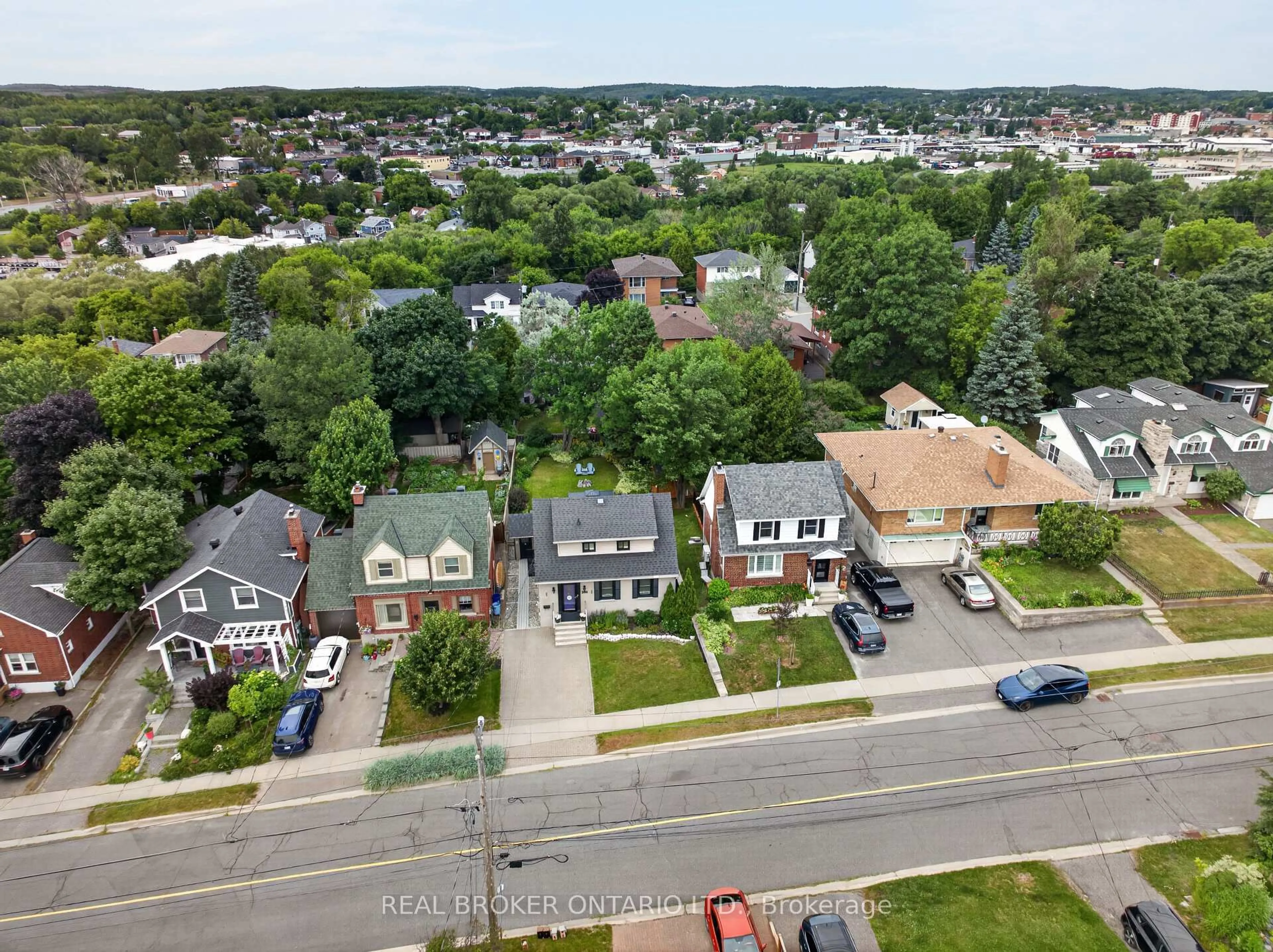 A pic from outside/outdoor area/front of a property/back of a property/a pic from drone, street for 306 Wembley Dr, Greater Sudbury Ontario P3E 1N7
