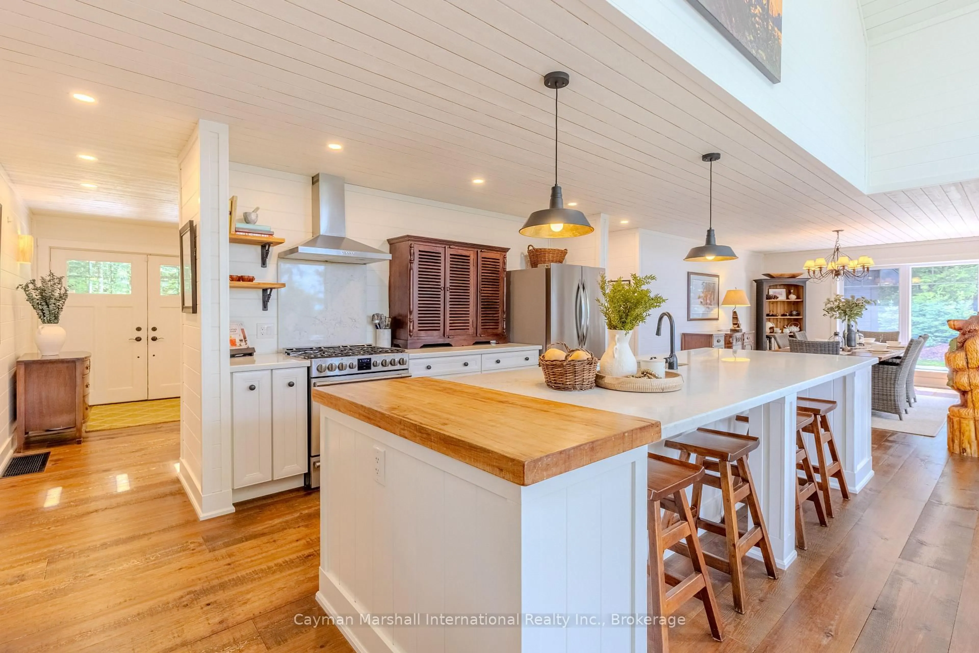 Open concept kitchen, unknown for 59 Waters Edge Lane, Huntsville Ontario P1H 0H9