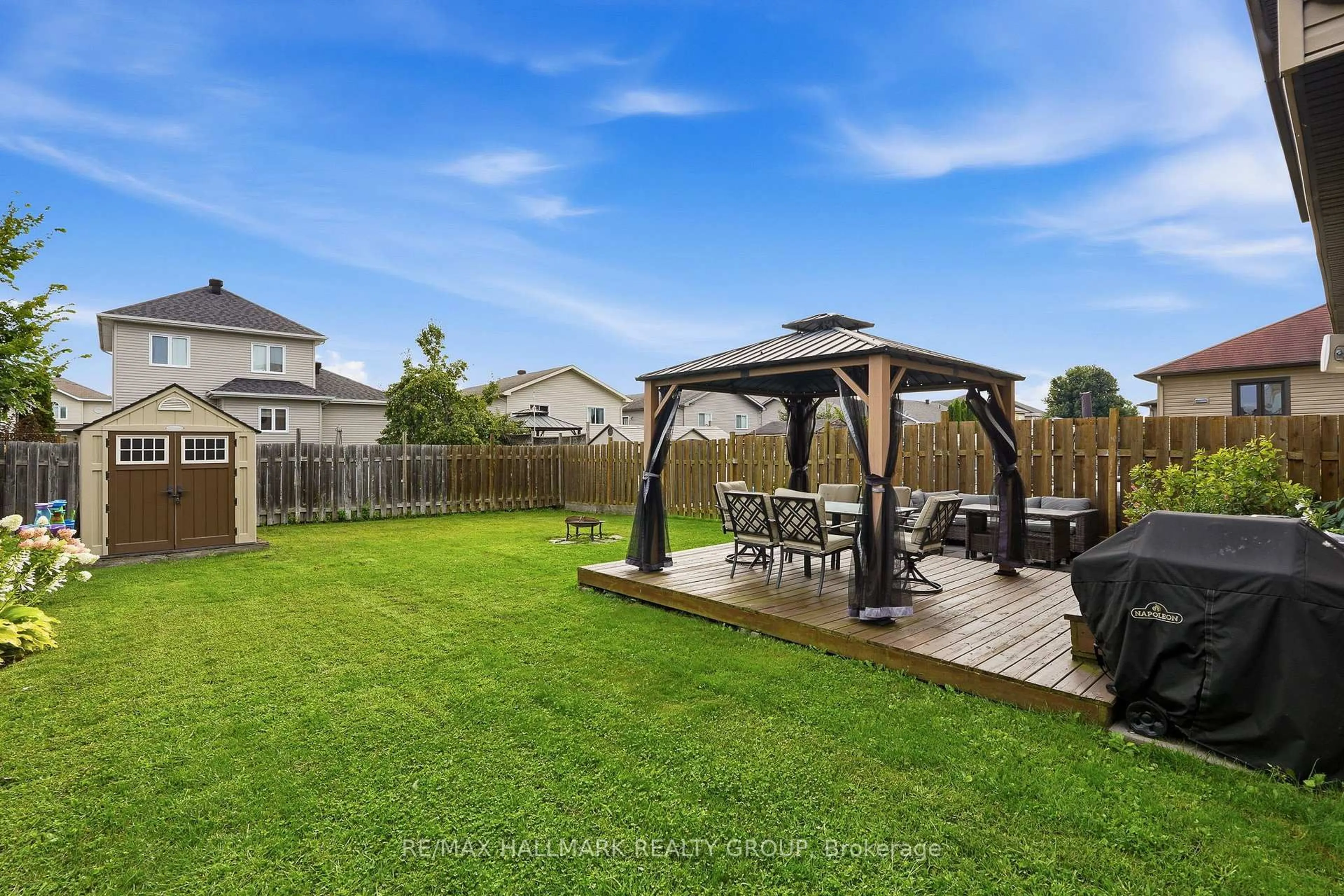 Patio, unknown for 438 DENIS St, Alfred and Plantagenet Ontario K0A 3K0