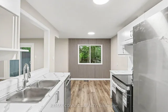 43 Tybalt Cres, Ottawa 2