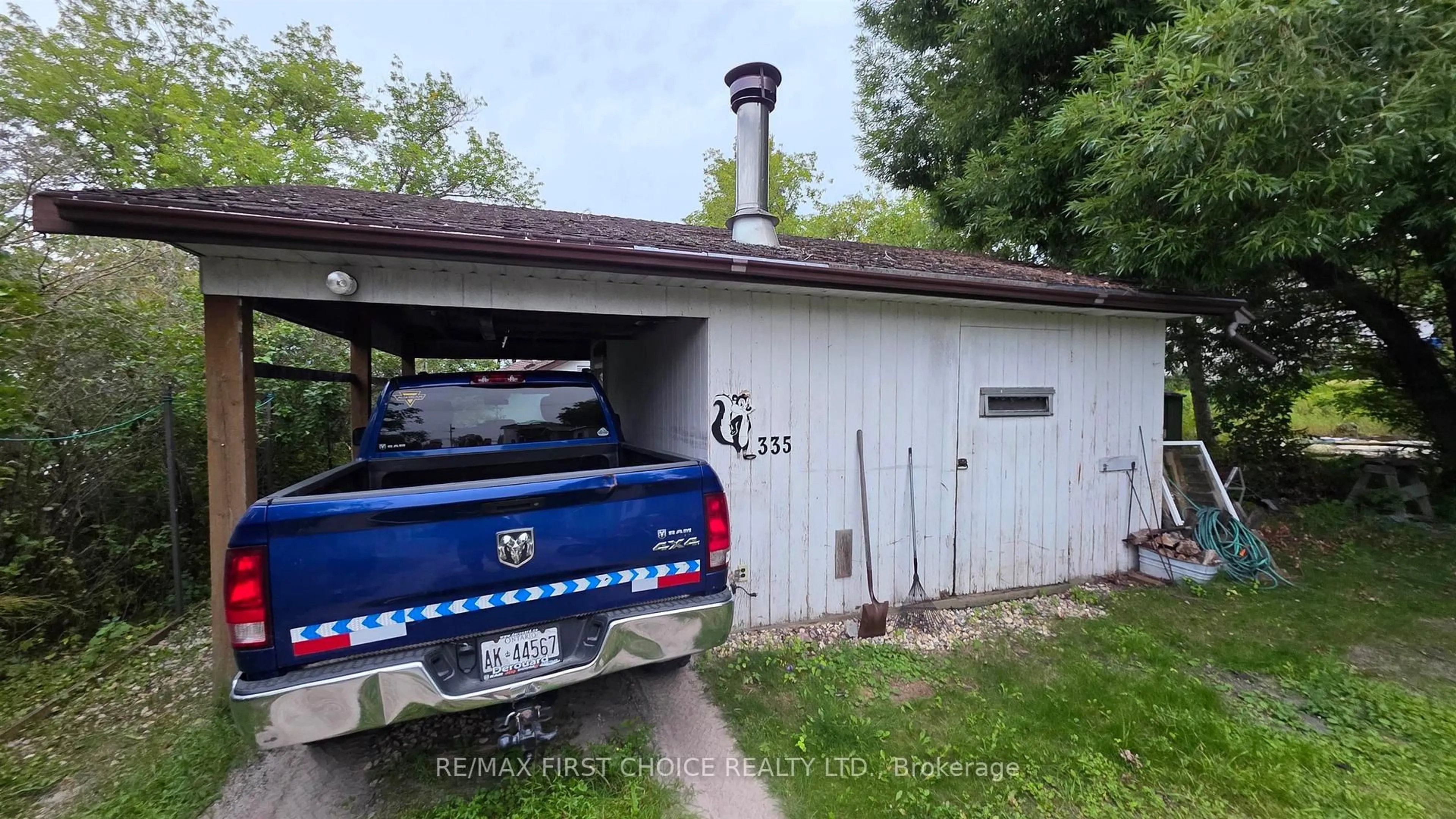 Unknown for 335 Govt road Rd, Kenora Ontario P0X 1C0