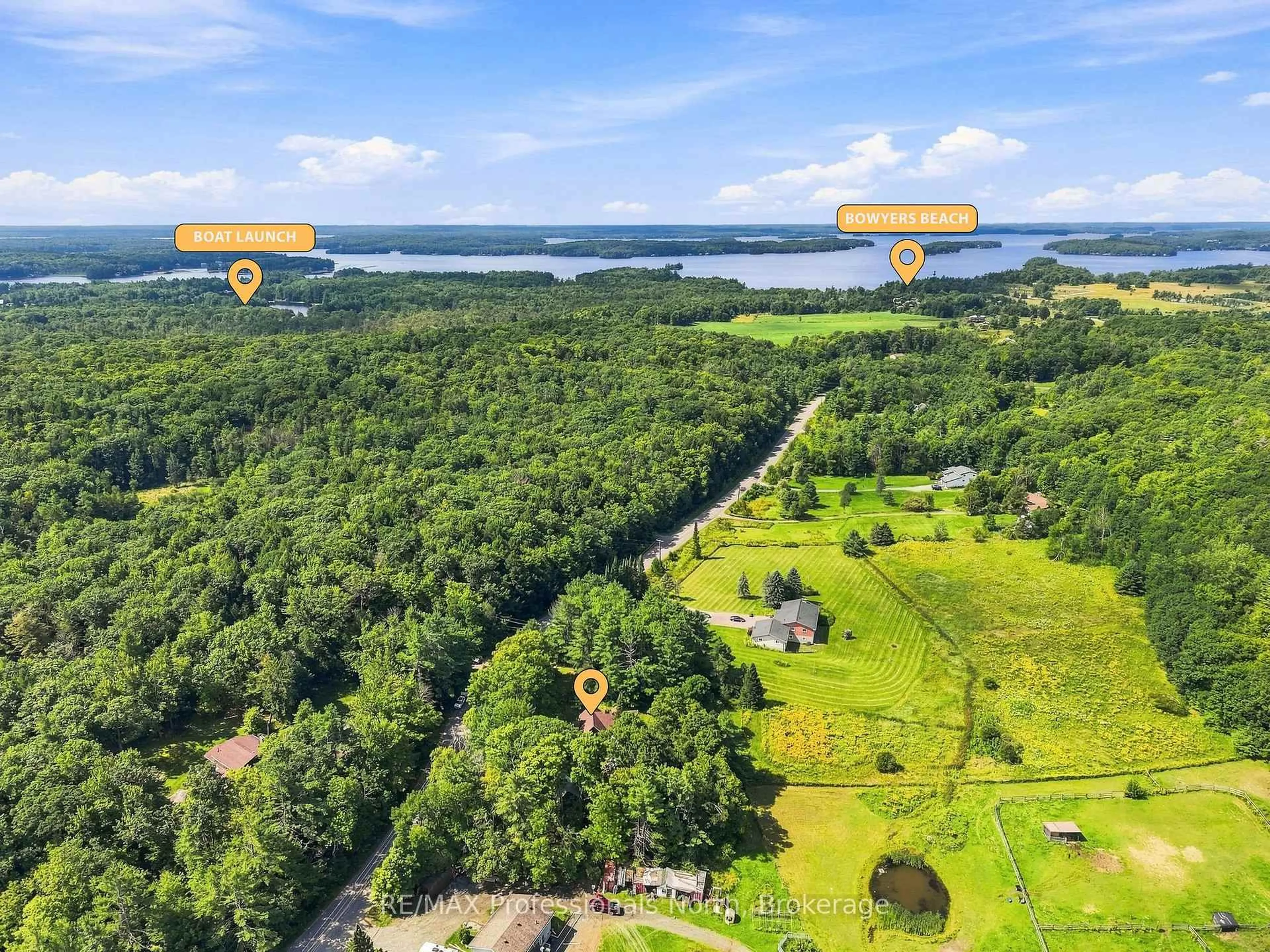 A pic from outside/outdoor area/front of a property/back of a property/a pic from drone, water/lake/river/ocean view for 1110 Golden Beach Rd, Bracebridge Ontario P1L 1W8