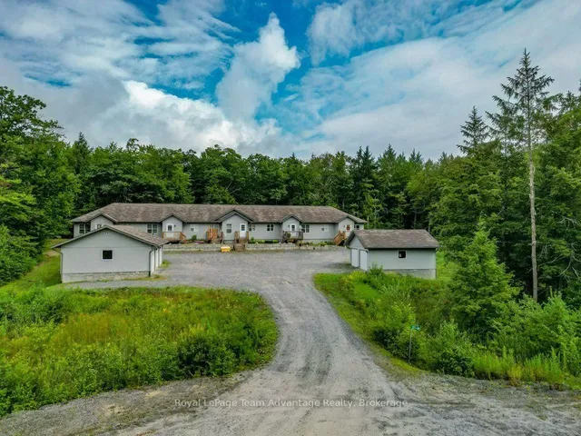 45 Seguin Pl #5, Seguin 5