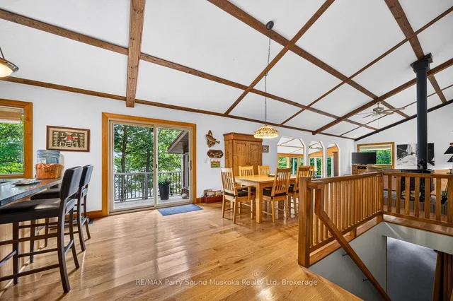 53 Crown Retreats Rd, Whitestone 4