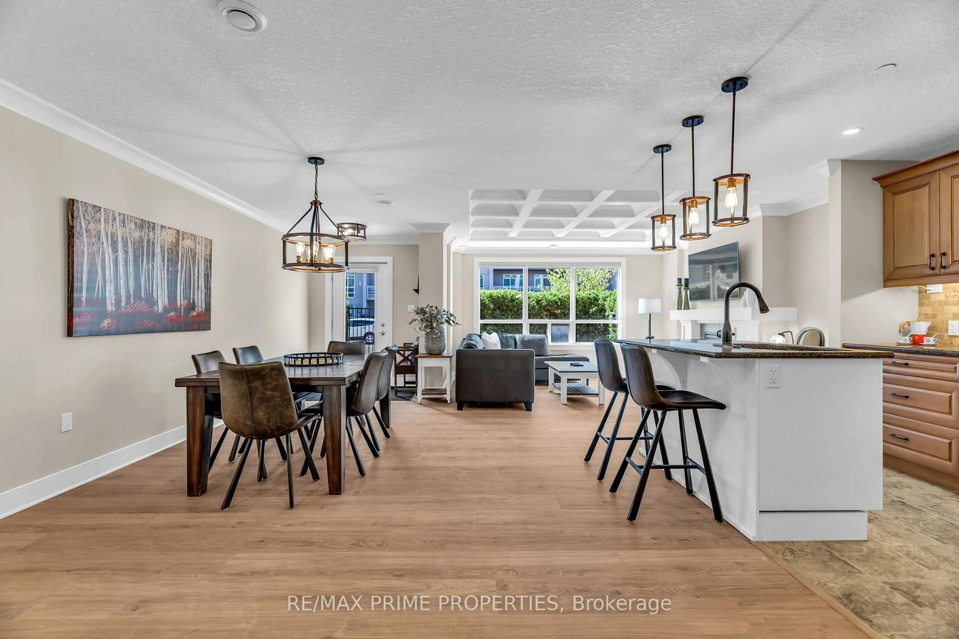 Open concept kitchen, unknown for 320 SUGARCREEK Tr #110, London North Ontario N6H 0G3