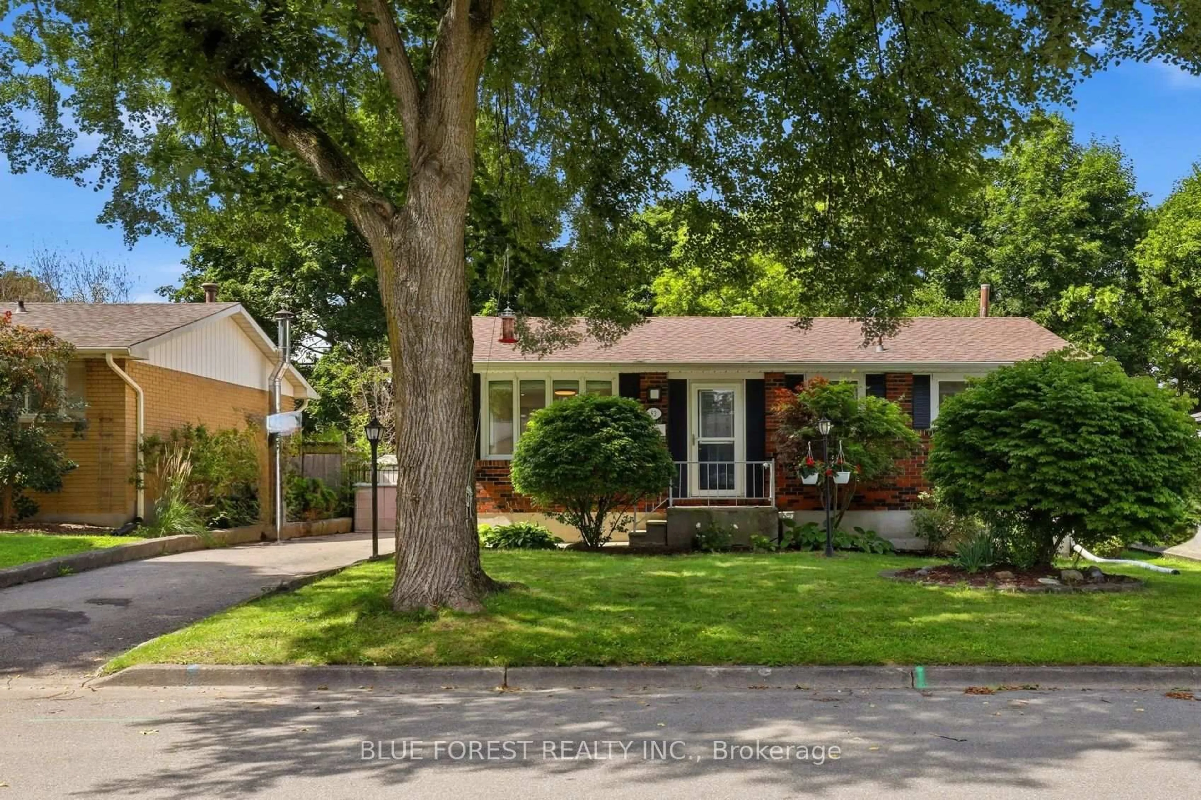 Home with brick exterior material, street for 83 Amy Cres, London East Ontario N5Y 4A5