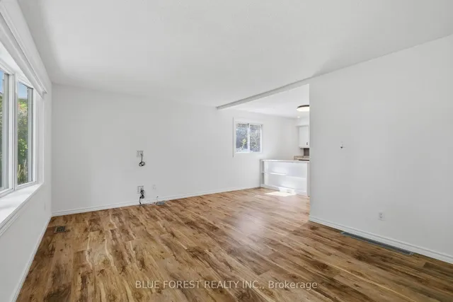 83 Amy Cres, London East 5