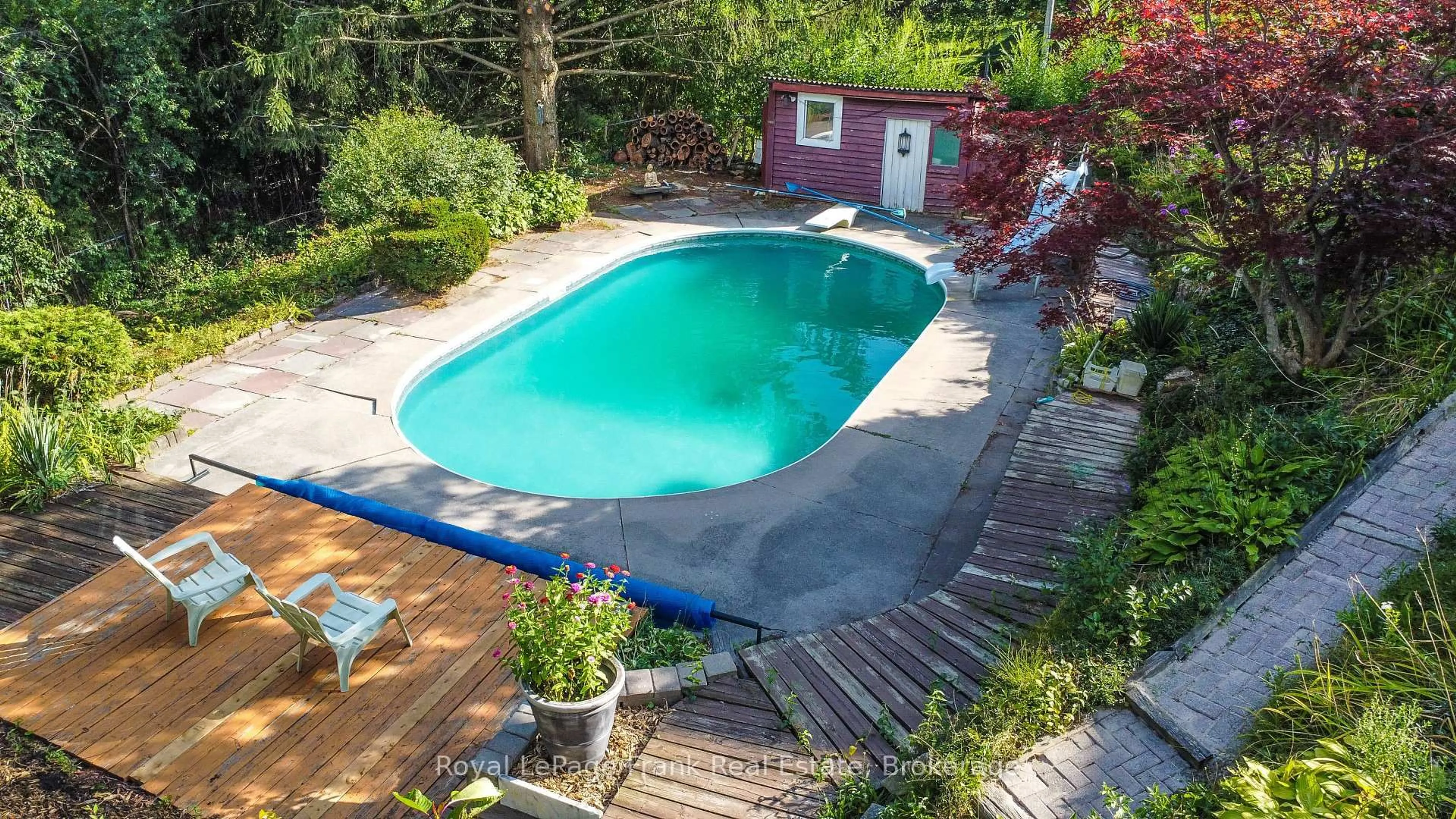 Pool for 1561 Cherryhill Rd, Peterborough Ontario K9K 1A7