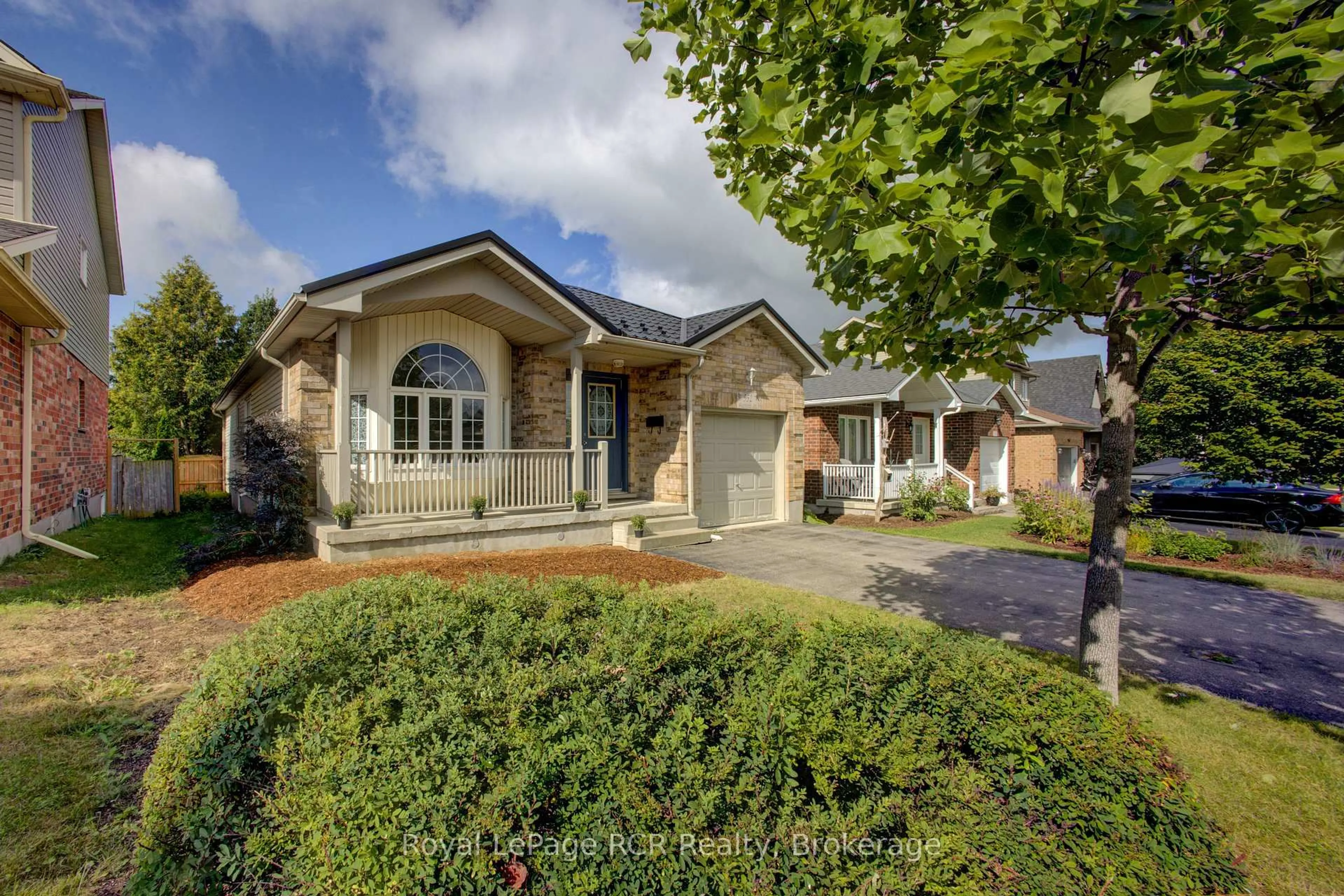 Home with brick exterior material, street for 952 Gzowski St, Centre Wellington Ontario N1M 3V9