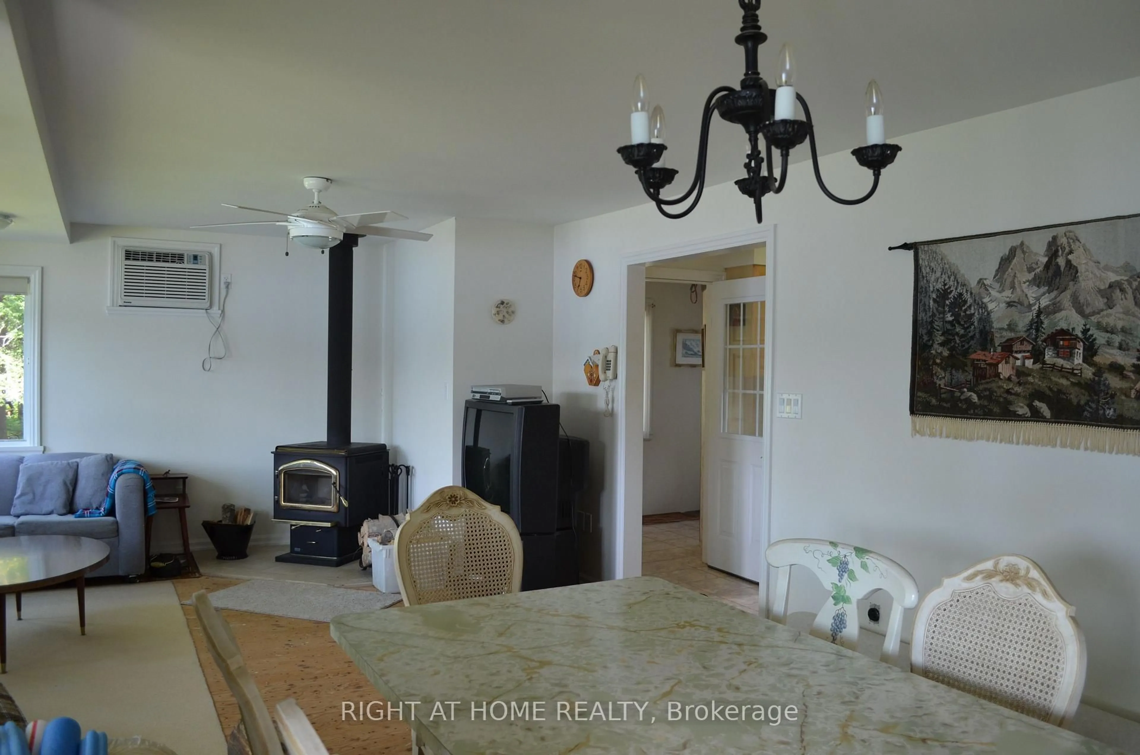 Dining room, unknown for 37 Willards Lane, Parry Sound Remote Area Ontario P0A 1X0