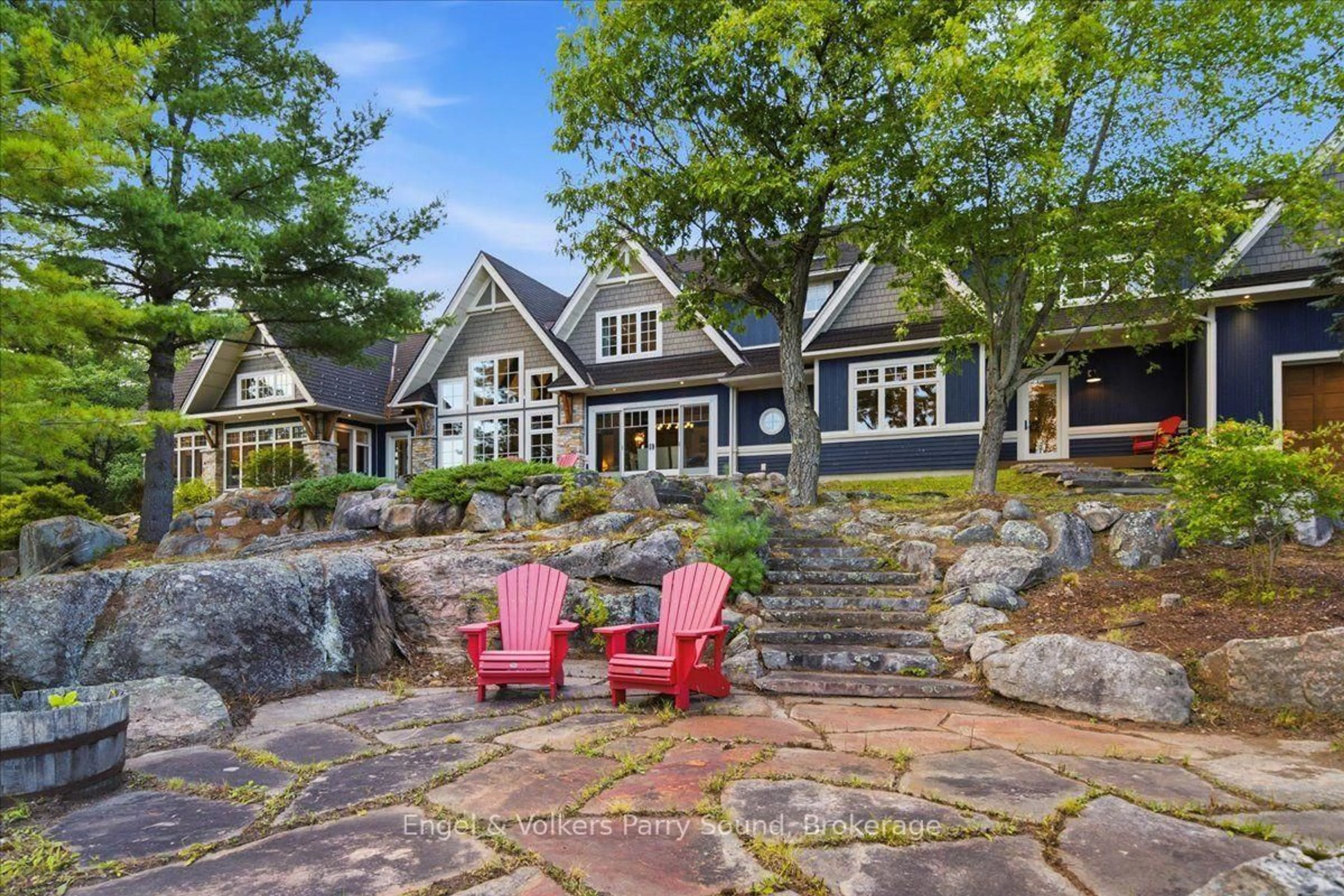 Patio, water/lake/river/ocean view for 86 Davis Dr, Seguin Ontario P2A 2W8