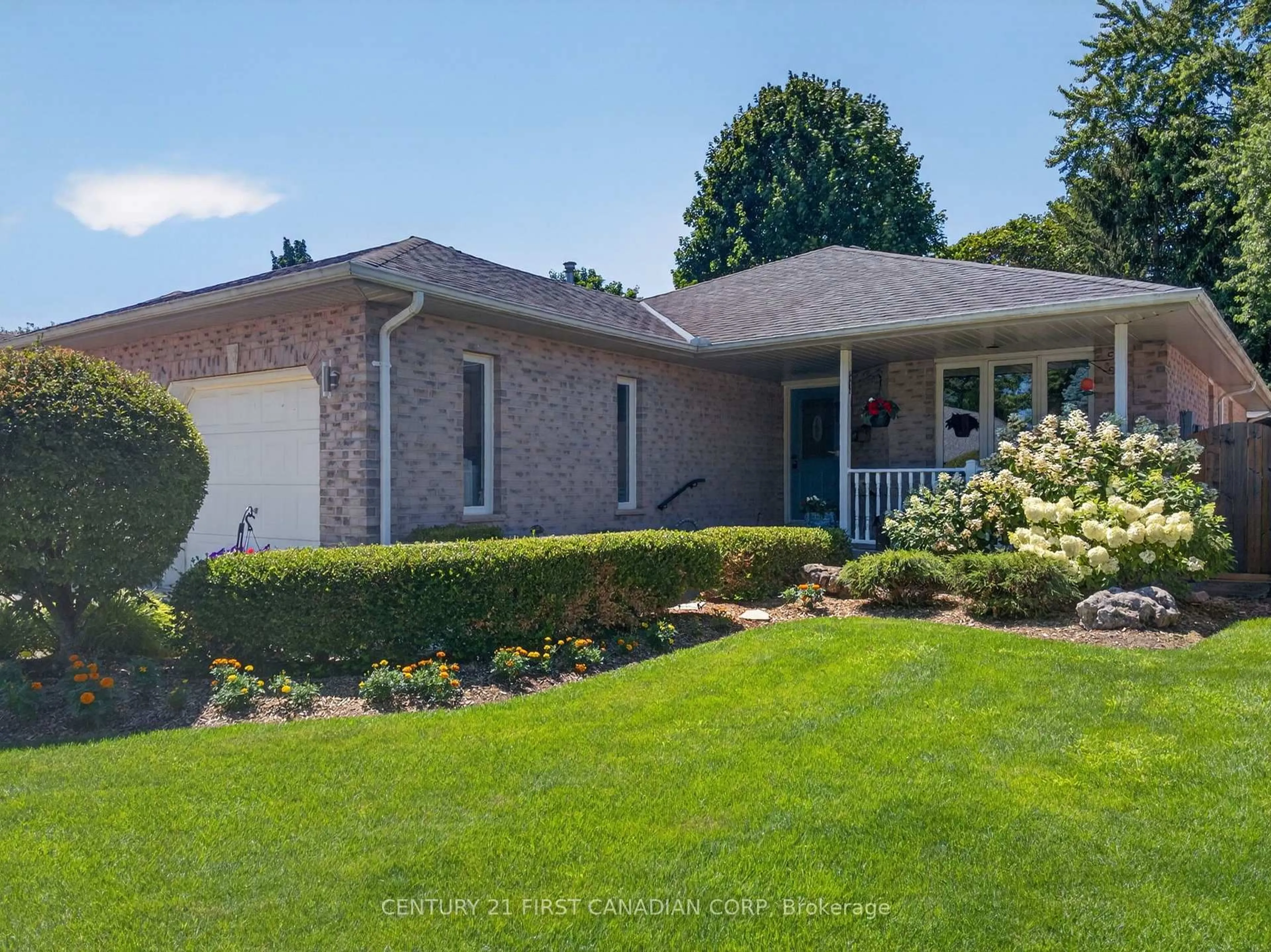 Home with brick exterior material, street for 67 Moffatt Lane, Strathroy-Caradoc Ontario N7G 3Z8