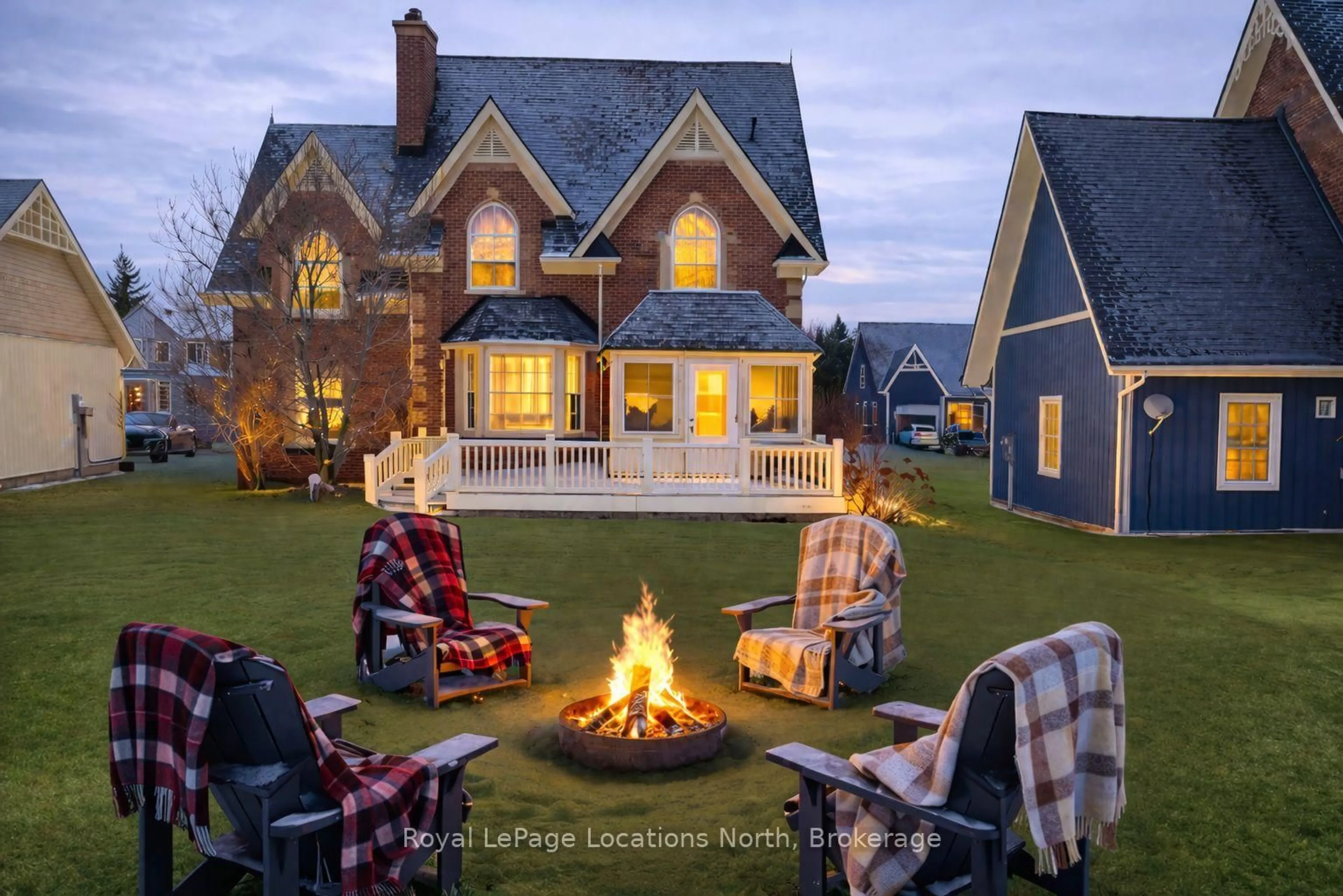 Patio, unknown for 202 Snowbridge Way, Blue Mountains Ontario L9Y 0V1