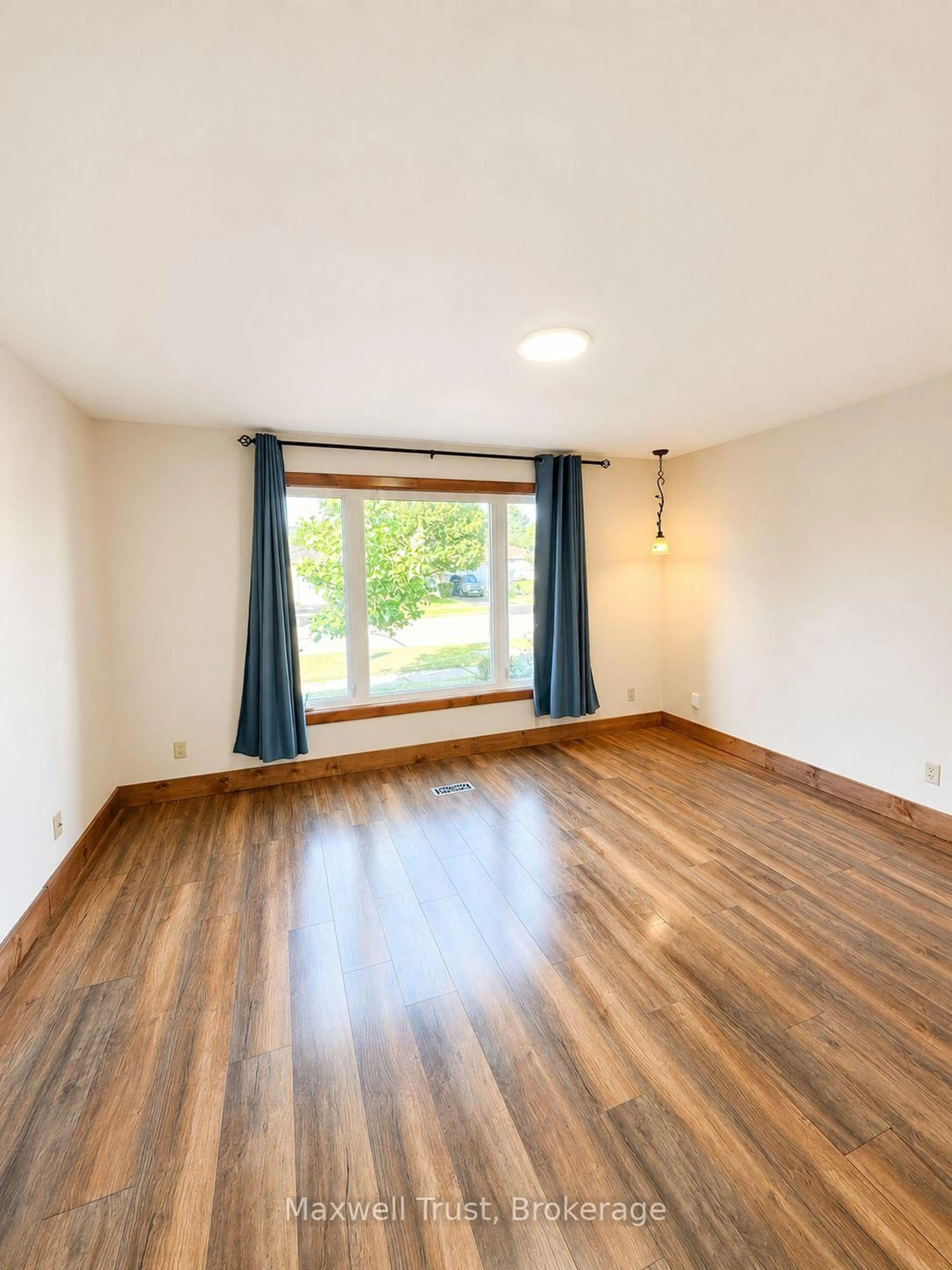 A pic of a room for 246 Auden Rd, Guelph Ontario N1E 6R4