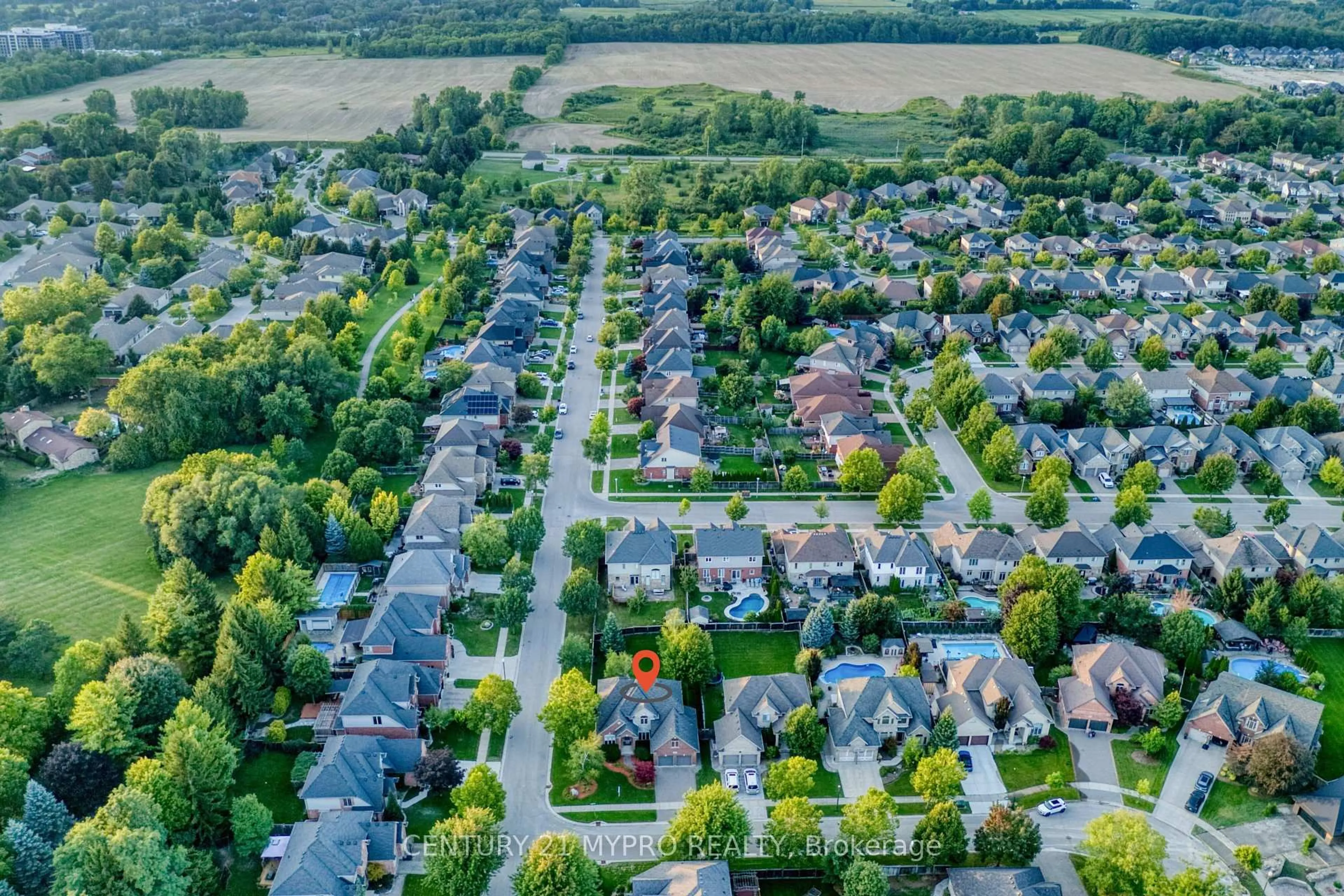 A pic from outside/outdoor area/front of a property/back of a property/a pic from drone, street for 223 Elderberry Ave, London North Ontario N5X 0A1