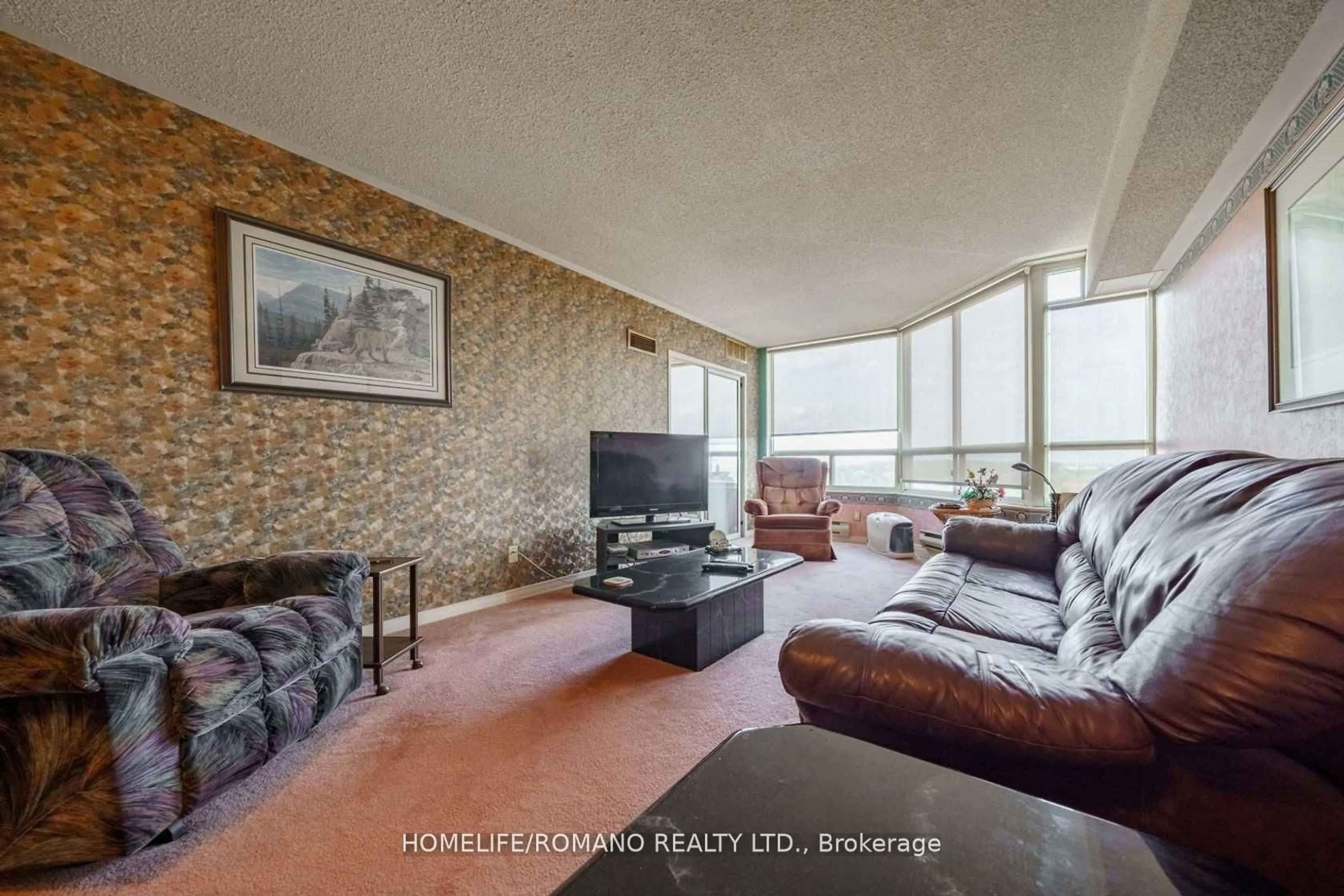 Living room with furniture, unknown for 495 Highway 8 #506, Hamilton Ontario L8G 5E1