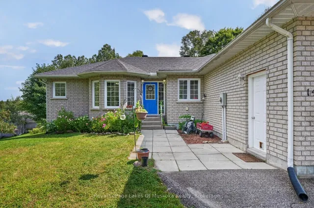 140 Simpson St, Burk's Falls 3