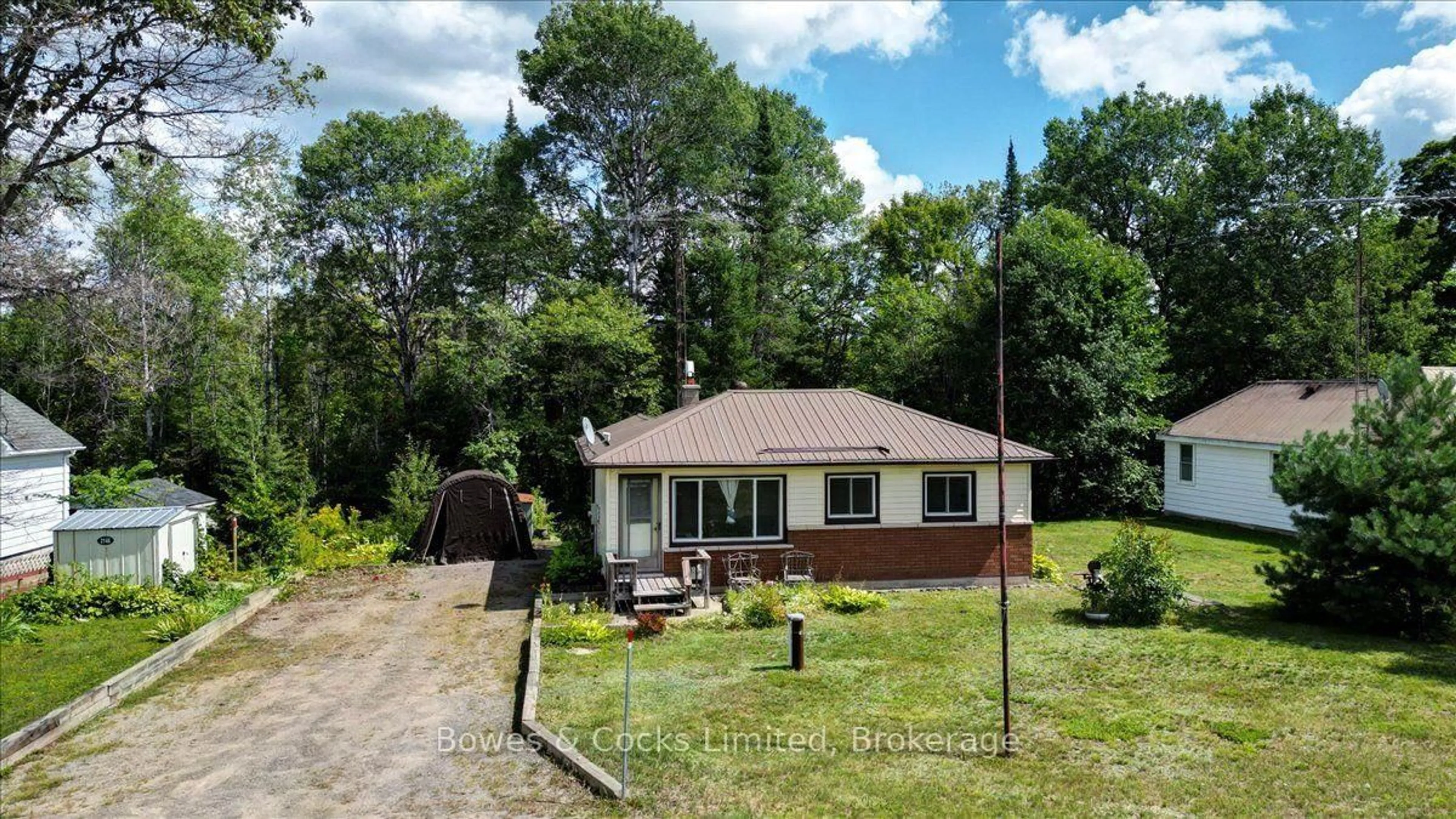 A pic from outside/outdoor area/front of a property/back of a property/a pic from drone, unknown for 2146 Loop Rd, Highlands East Ontario K0L 2Y0