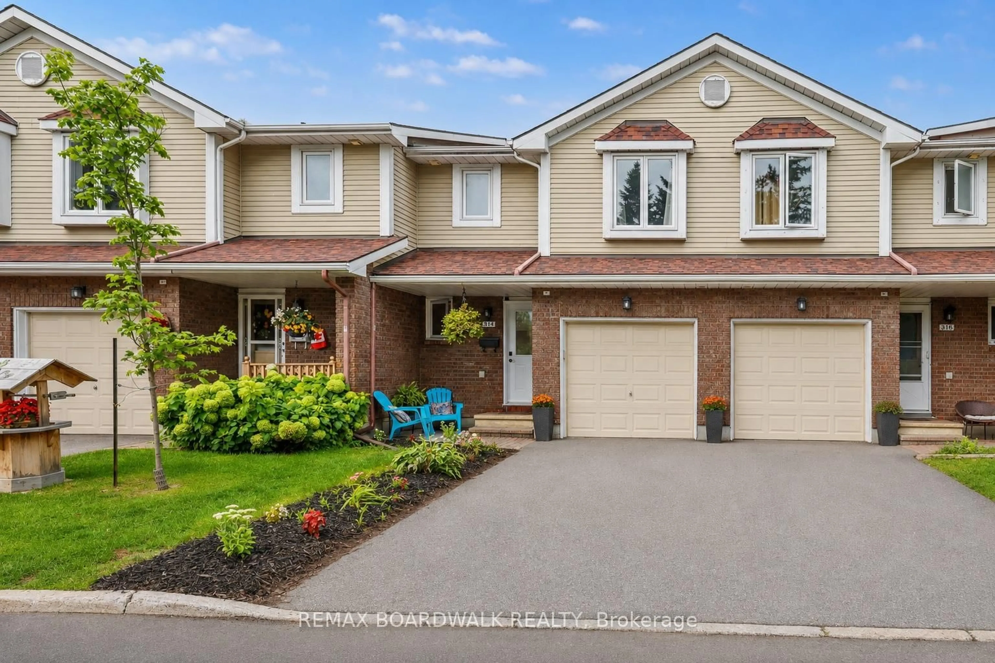 Unknown for 314 Valade Cres, Orleans Ontario K4A 2X4