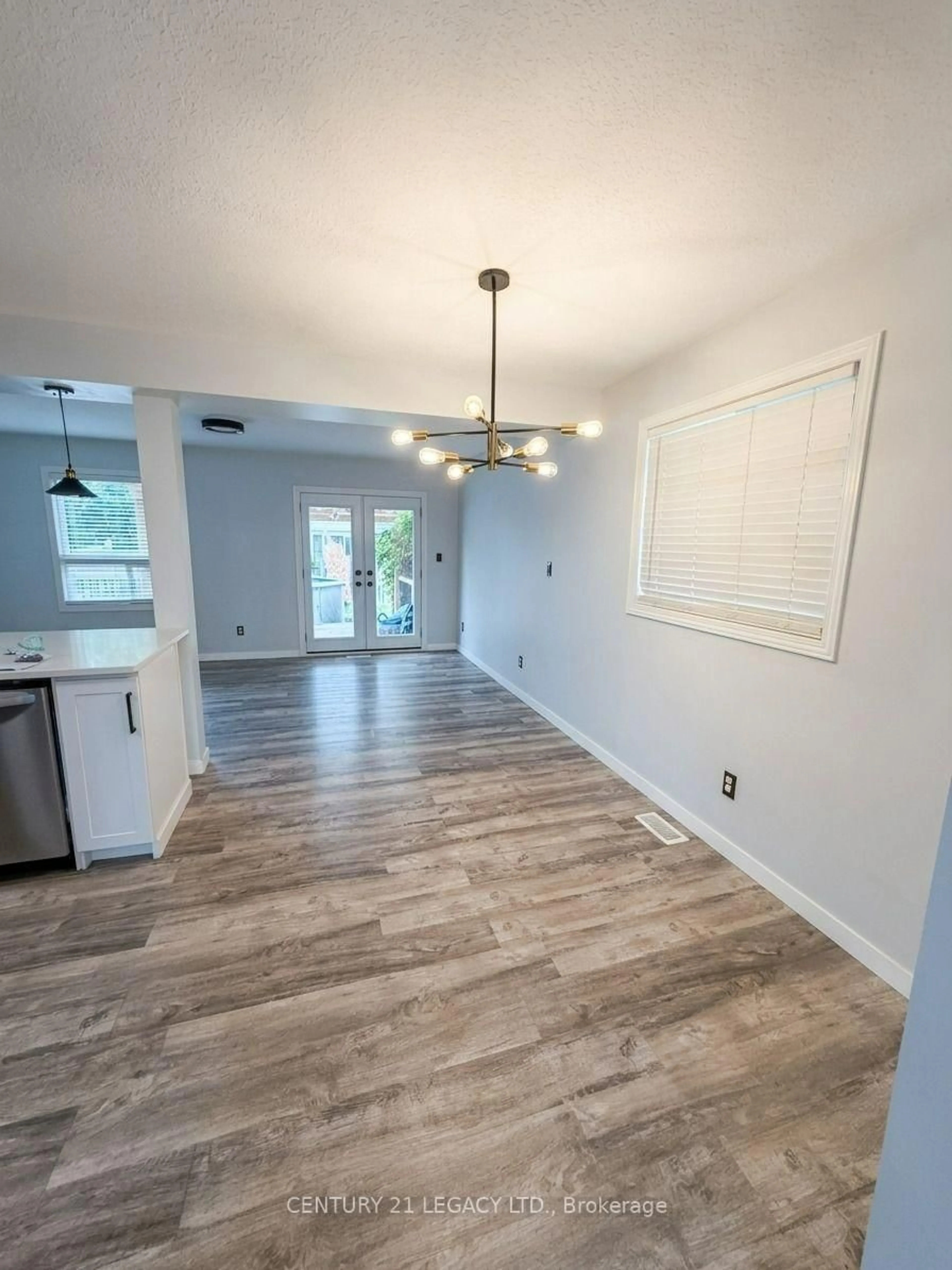 A pic of a room for 34 Mountain Laurel Cres, Kitchener Ontario N2E 3W9