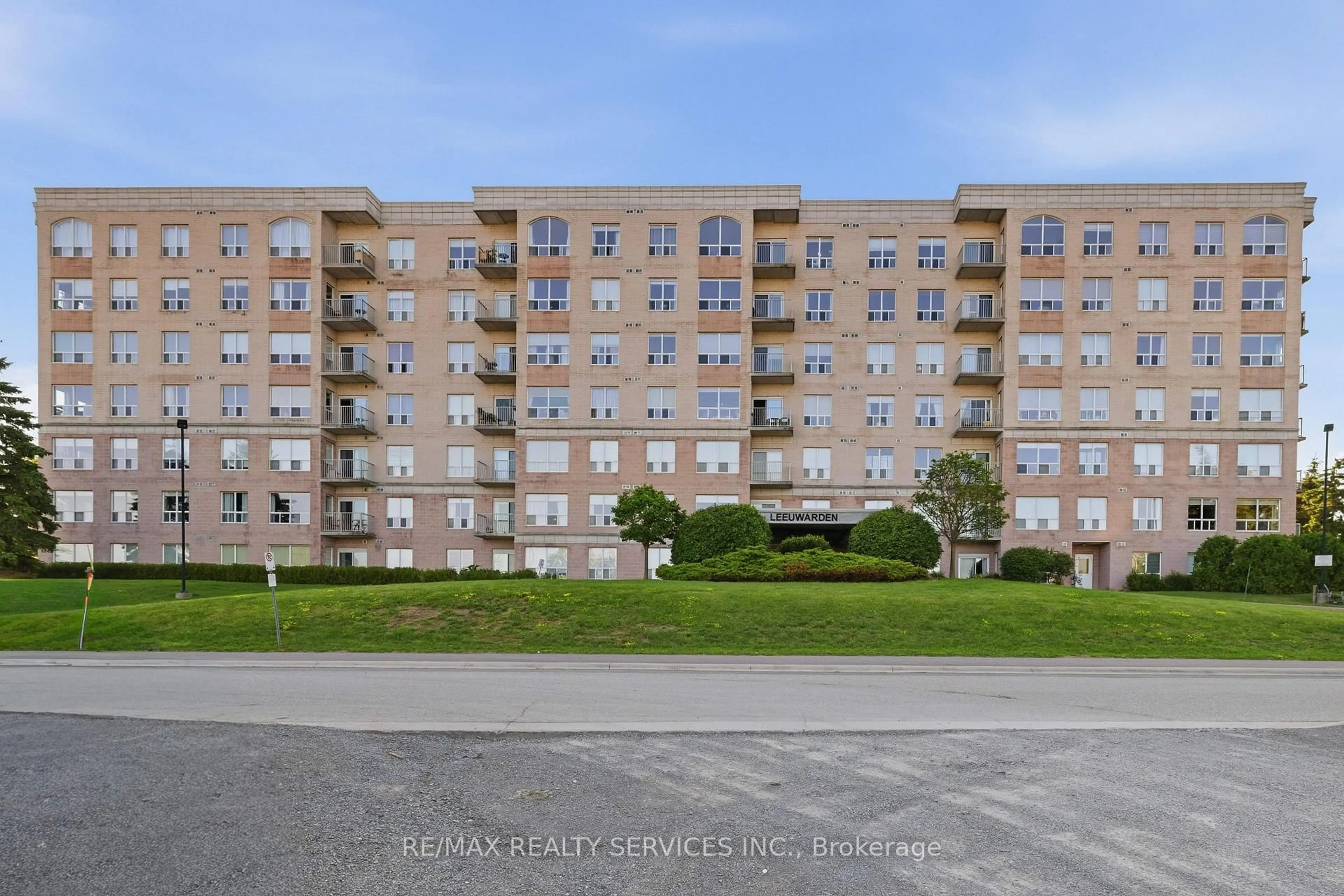 Unknown for 350 Wellington St #212, Kingston Ontario K7K 7J7