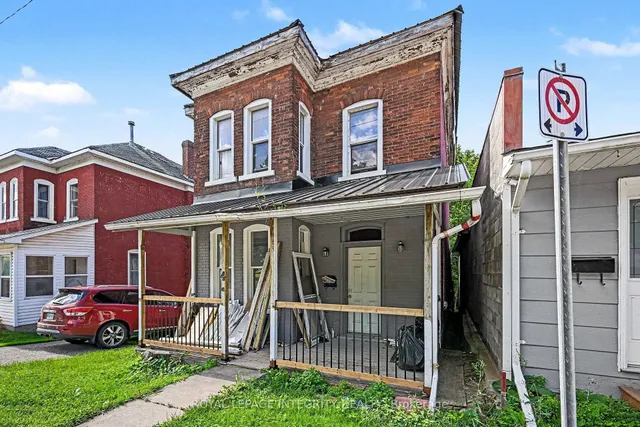 42 Elmsley St, Smiths Falls 2