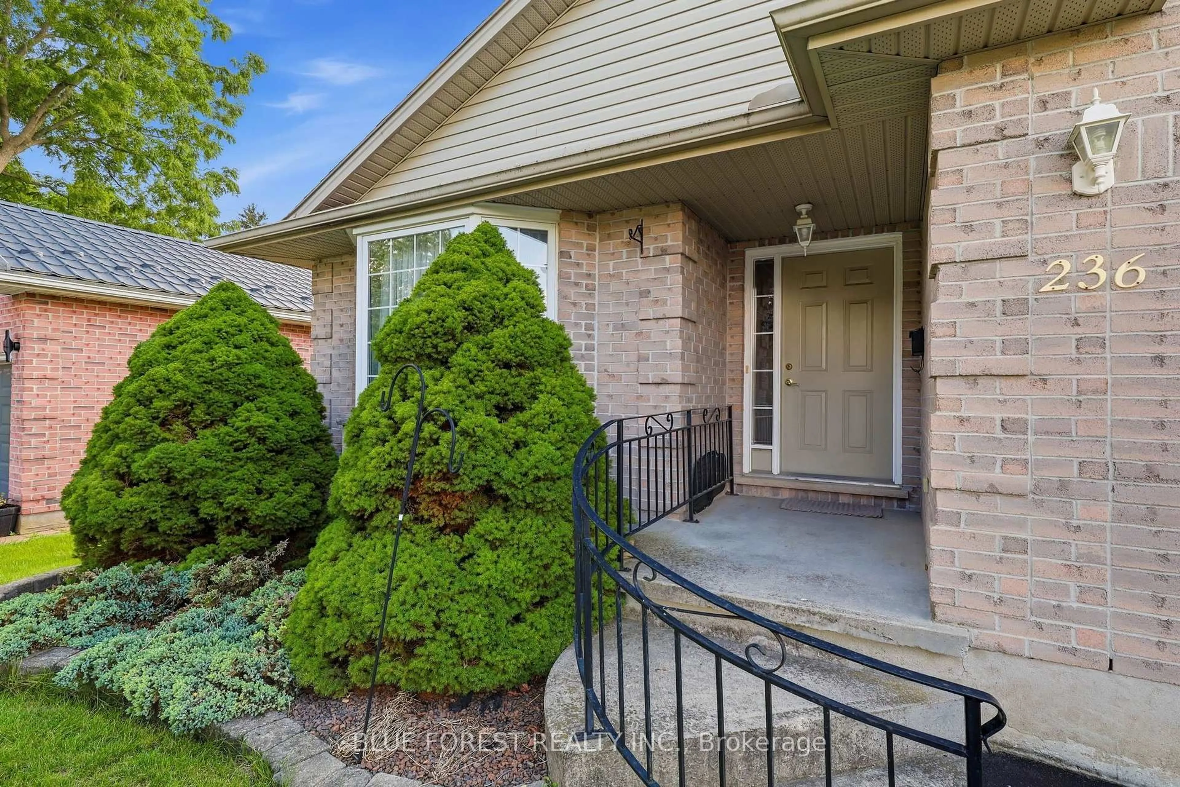 Unknown for 236 Margaret St, Dutton/Dunwich Ontario N0L 1J0