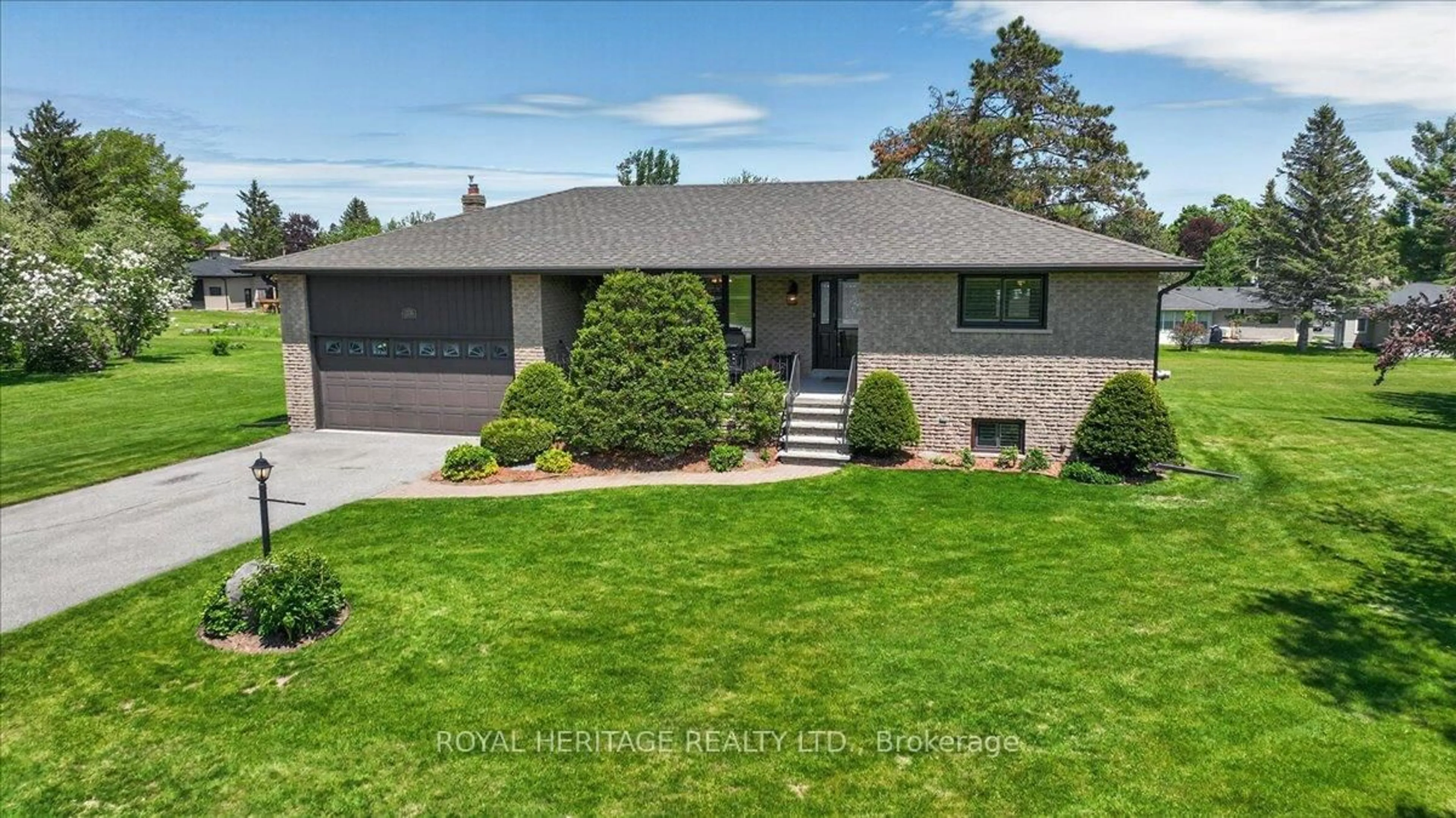 Home with brick exterior material, street for 331 Port Colony Rd, Kawartha Lakes Ontario K0M 1A0