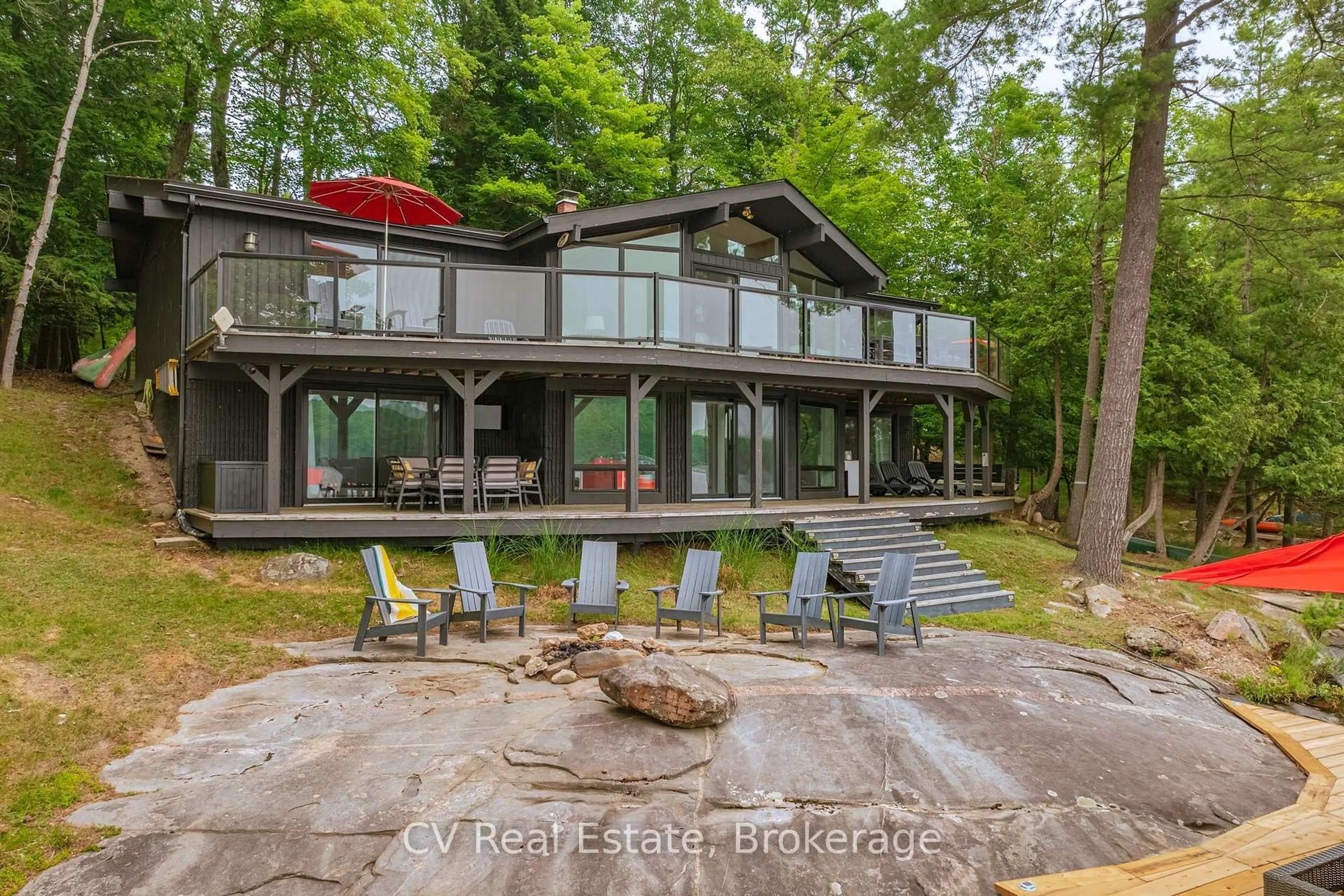 Unknown for 776 Eileen Gowan Island, Bracebridge Ontario P1L 1X6