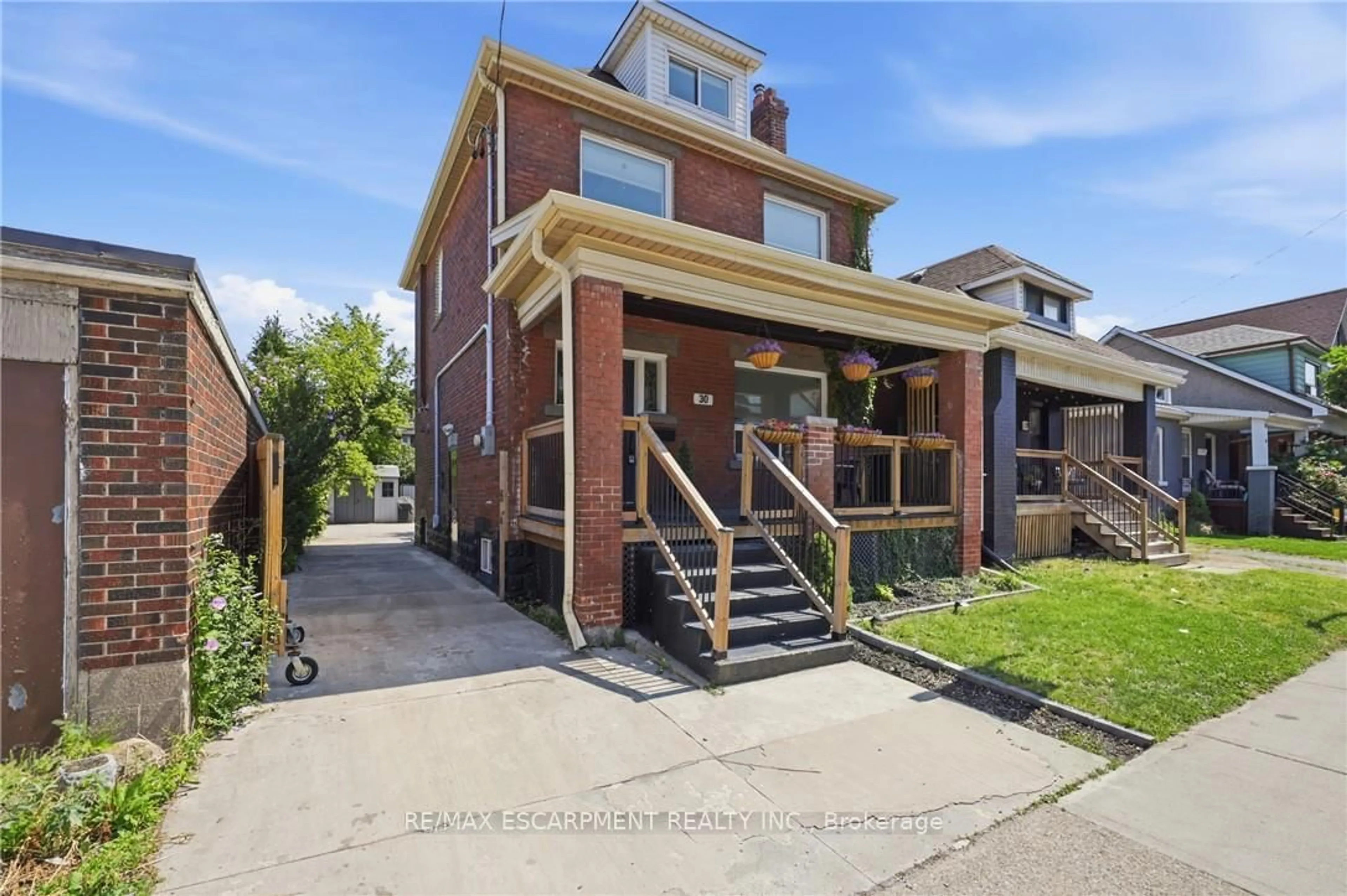 Home with brick exterior material, street for 30 Lottridge St, Hamilton Ontario L8L 6T5