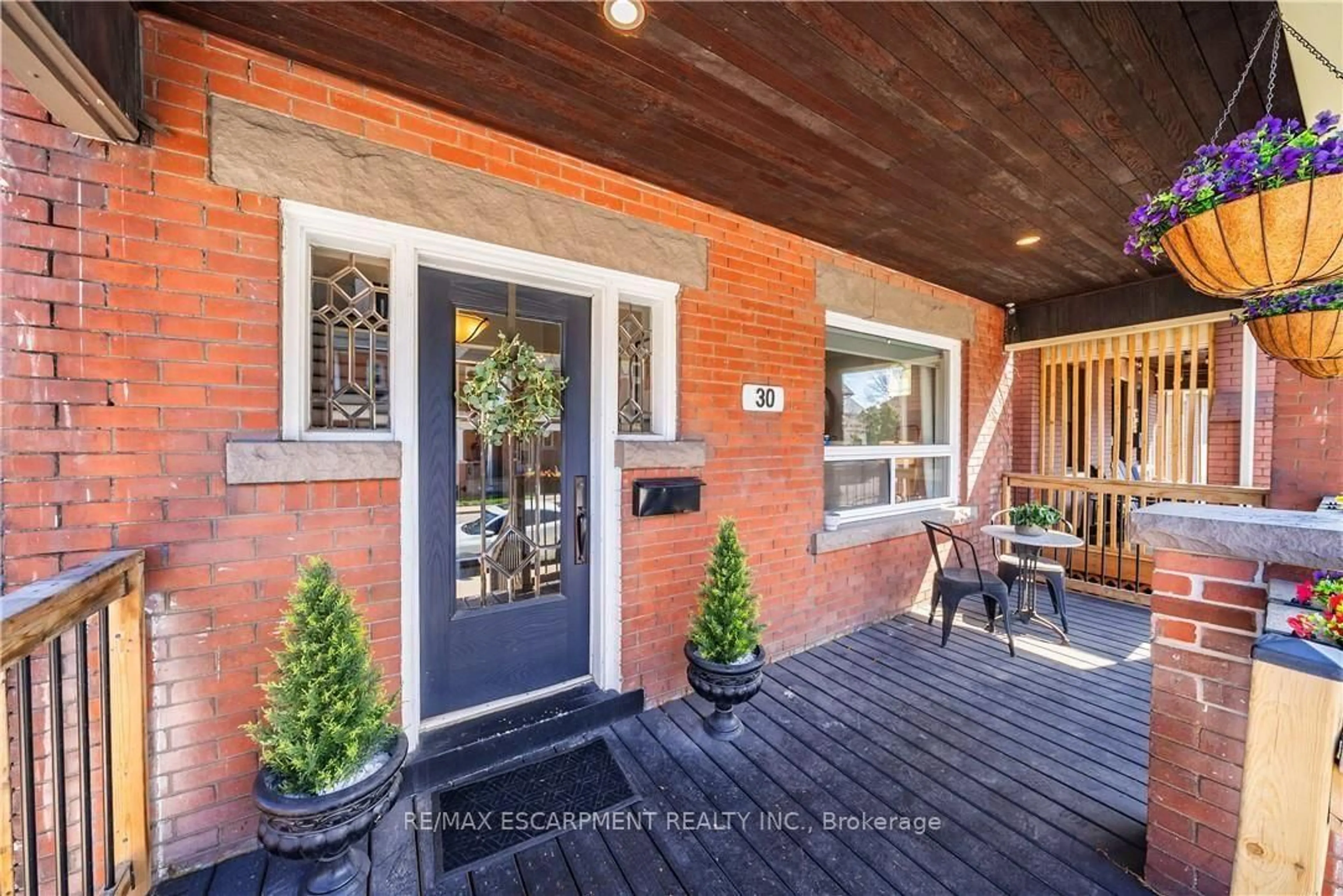 Unknown for 30 Lottridge St, Hamilton Ontario L8L 6T5