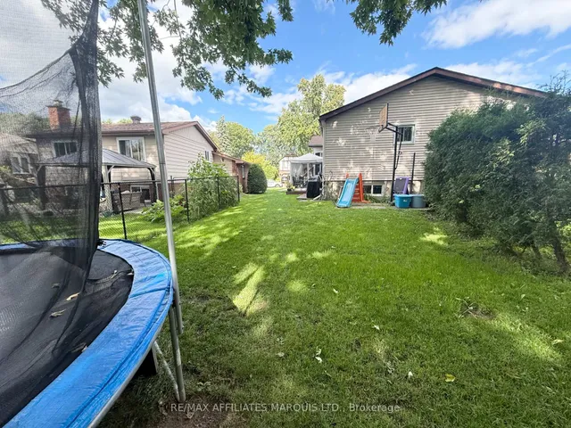 574 Lynwood Dr, Cornwall 5
