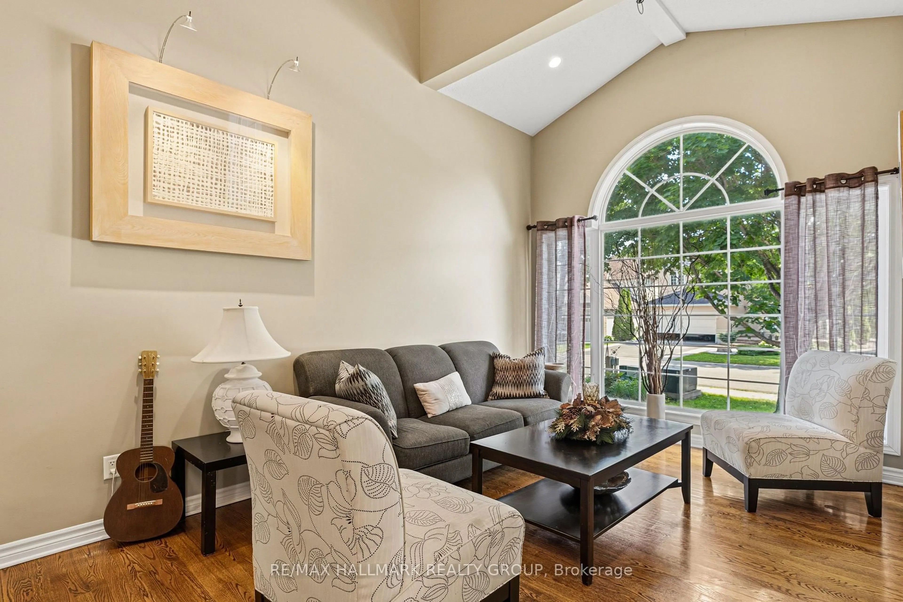 Living room with furniture, unknown for 9 Blackshire Circ, Ottawa Ontario K2J 5L8