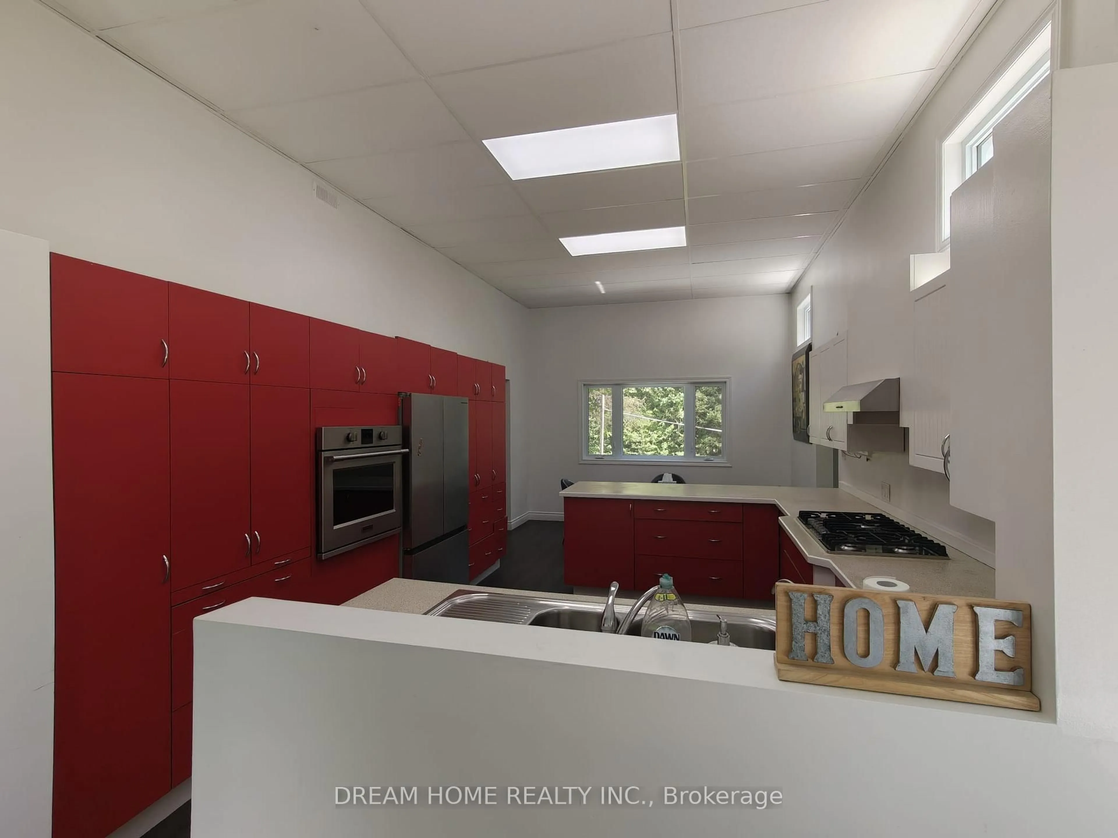 Standard kitchen, unknown for 150 Hillside Lake Rd, North Bay Ontario P1B 8G2