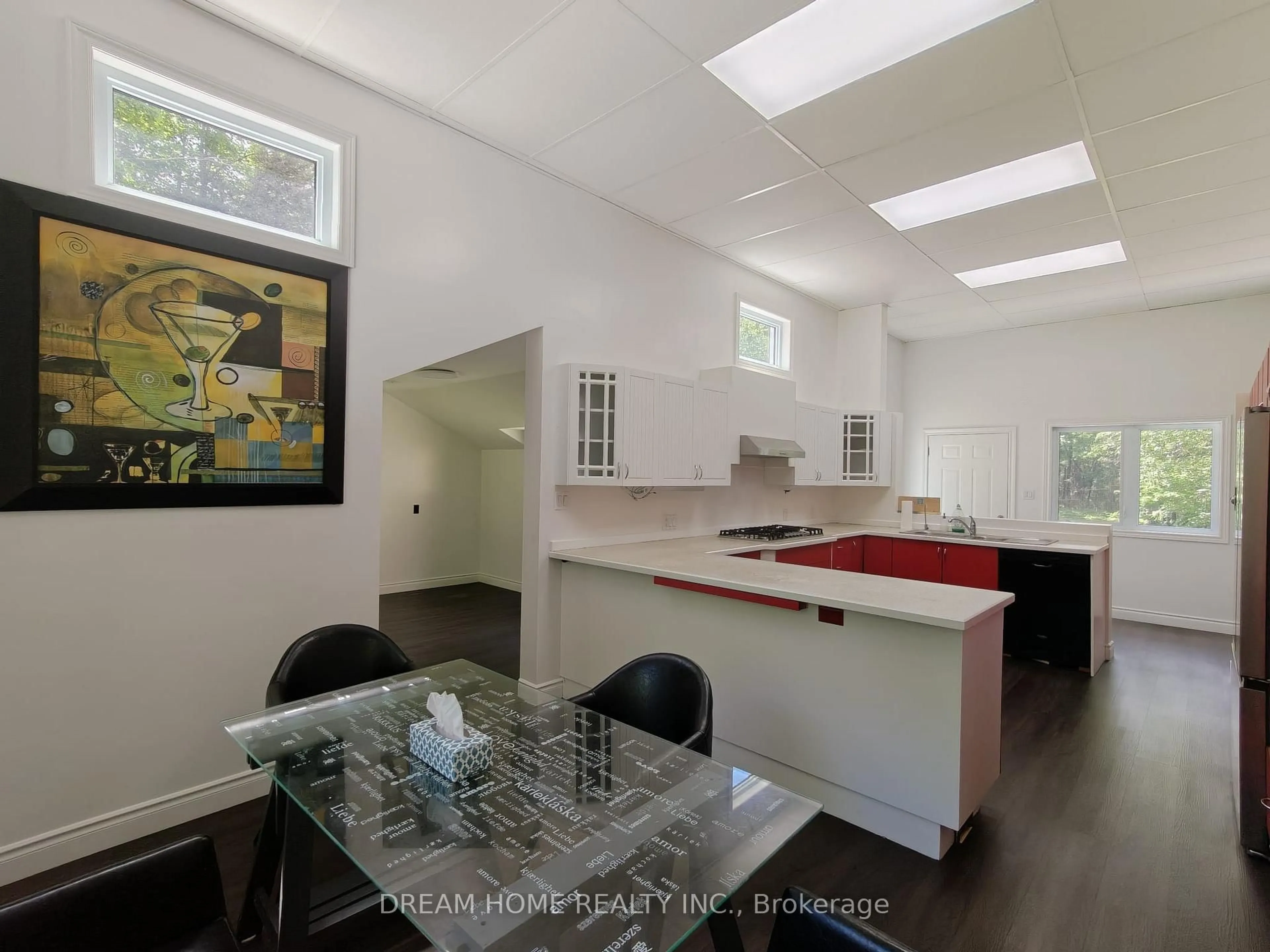 Open concept kitchen, ceramic/tile floor for 150 Hillside Lake Rd, North Bay Ontario P1B 8G2