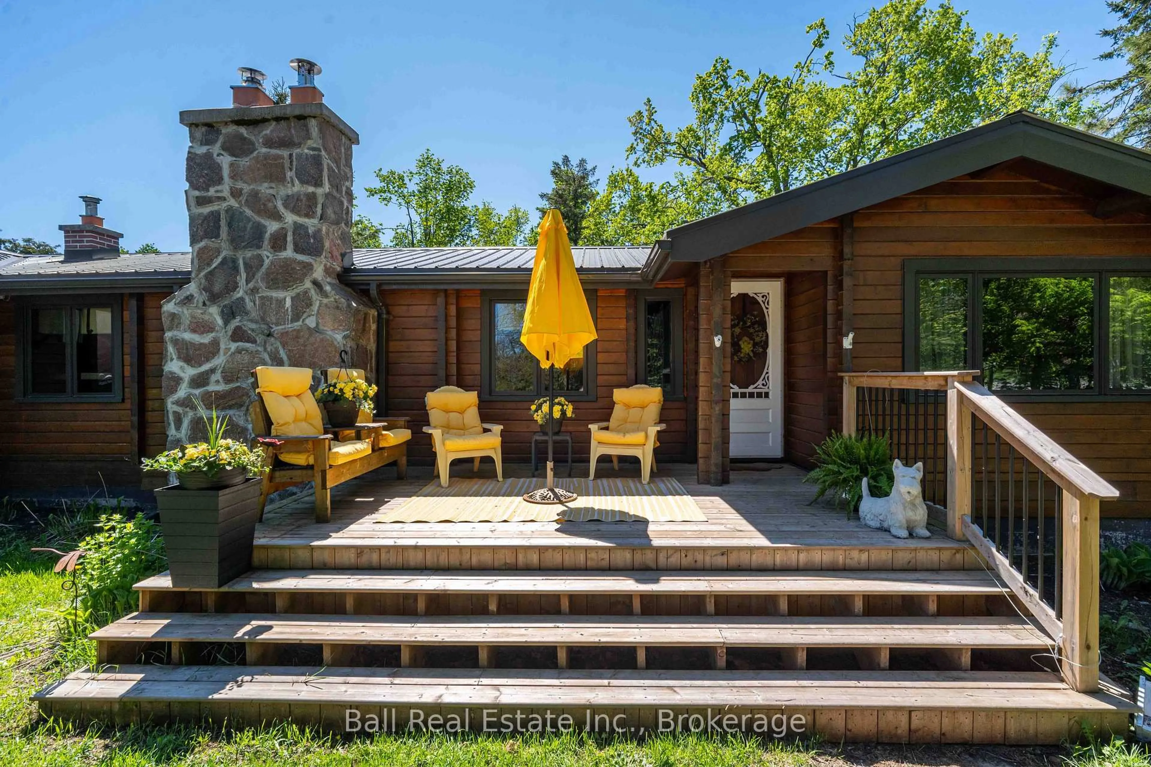 Patio, street for 1982 County Rd 8, Kawartha Lakes Ontario K0M 1A0