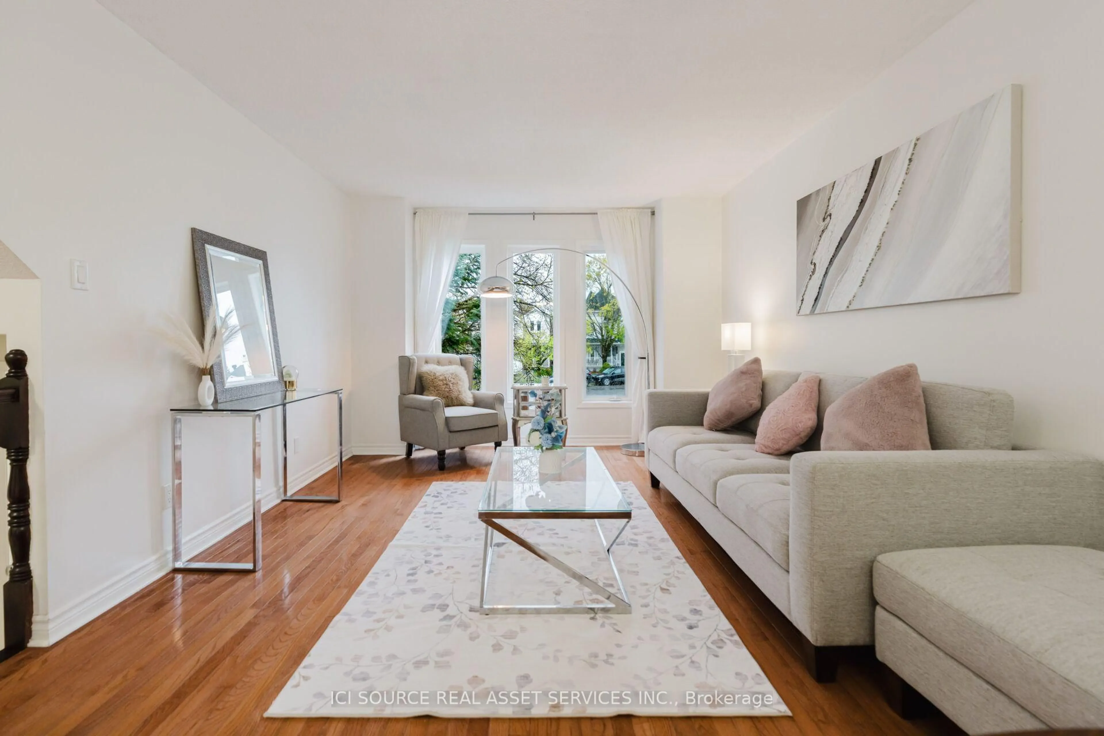 Living room with furniture, unknown for 149 Woodgate Way, Ottawa Ontario K2J 4E5