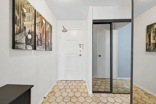 2630 Southvale Cres #401, Ottawa 4