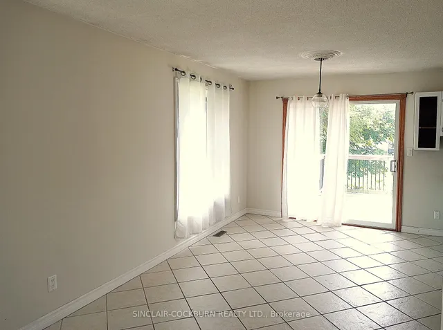 962 Boardwalk St, Huron-Kinloss 4