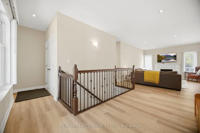 195 Burleigh Rd, Fort Erie 5