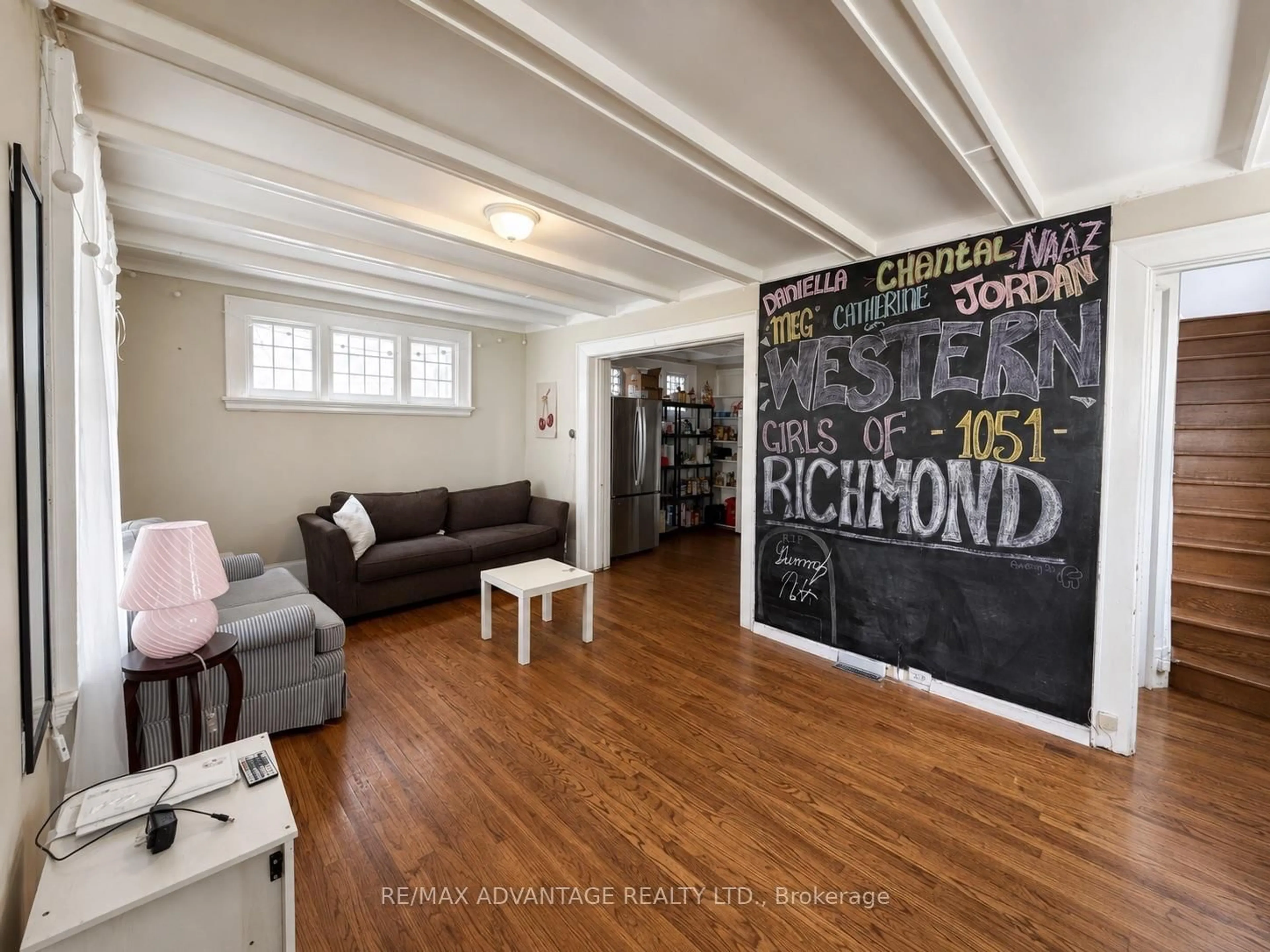 Unknown for 1051 Richmond St, London East Ontario N6A 3J7