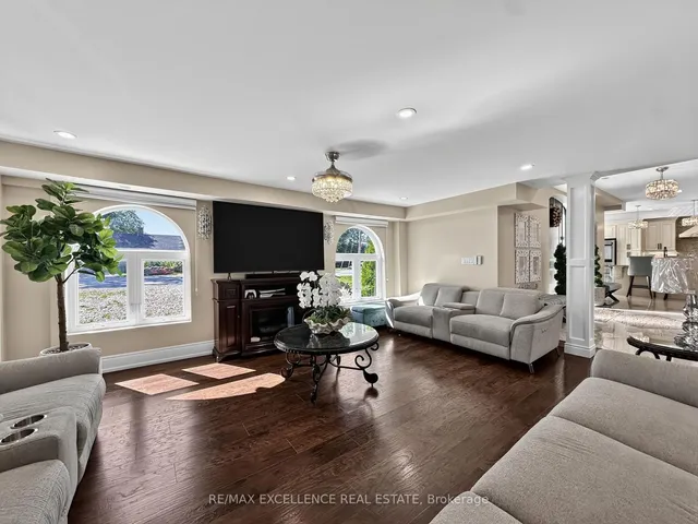 191 Main St, Southgate 5