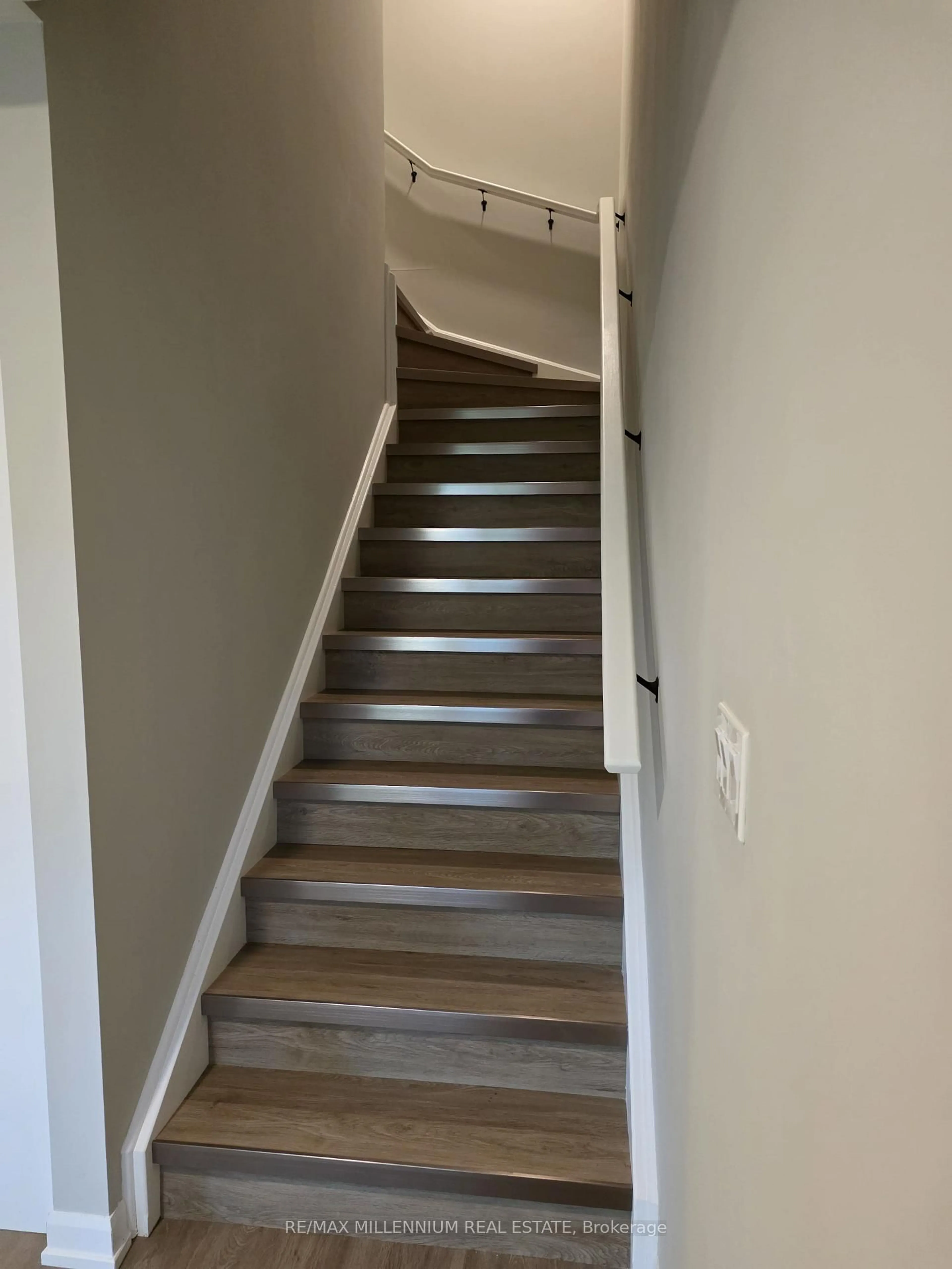 Stairs for 708 Woolwich St #320, Guelph Ontario N1H 0C8