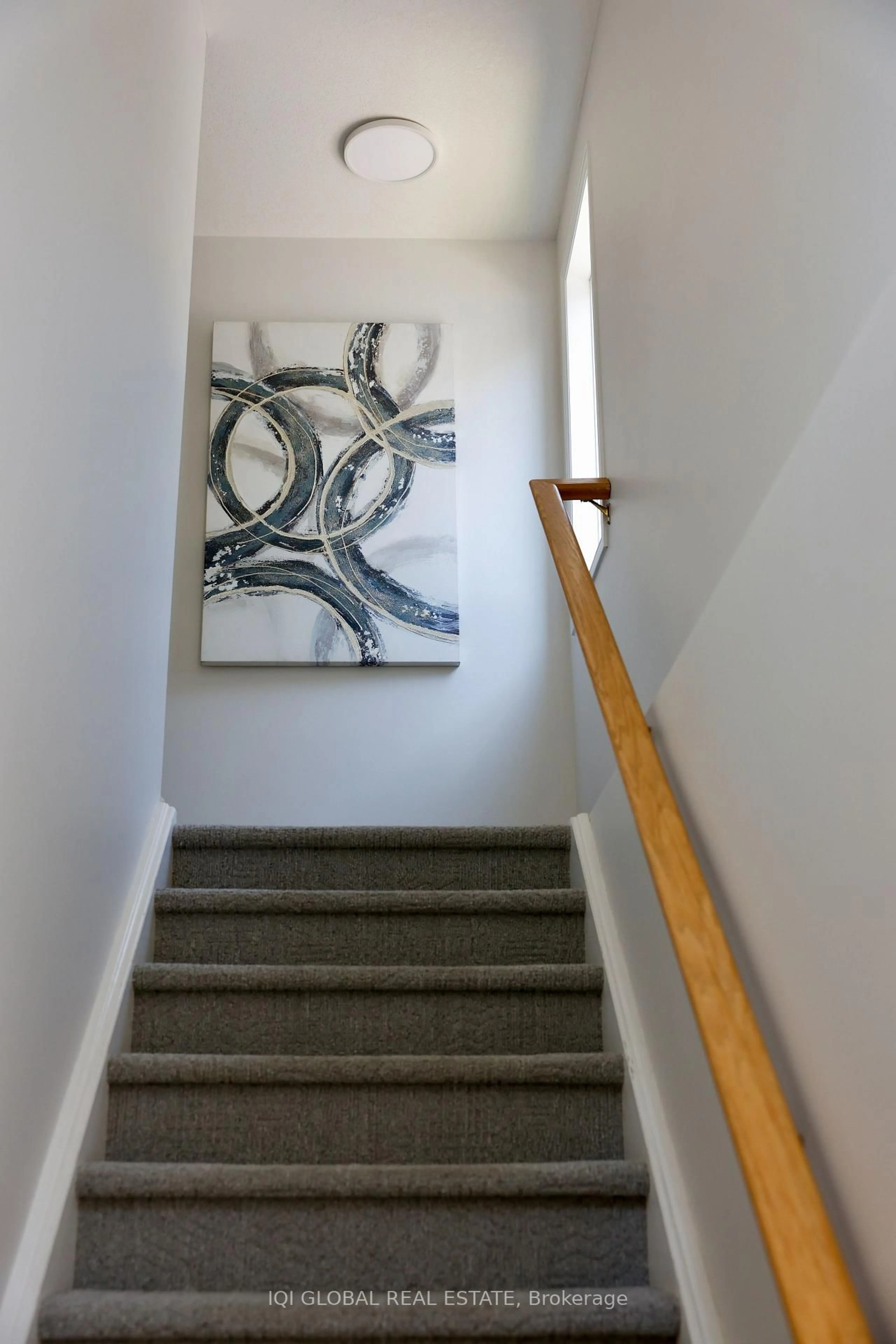Stairs for 881 Blacksmith St, London North Ontario N6H 5R5