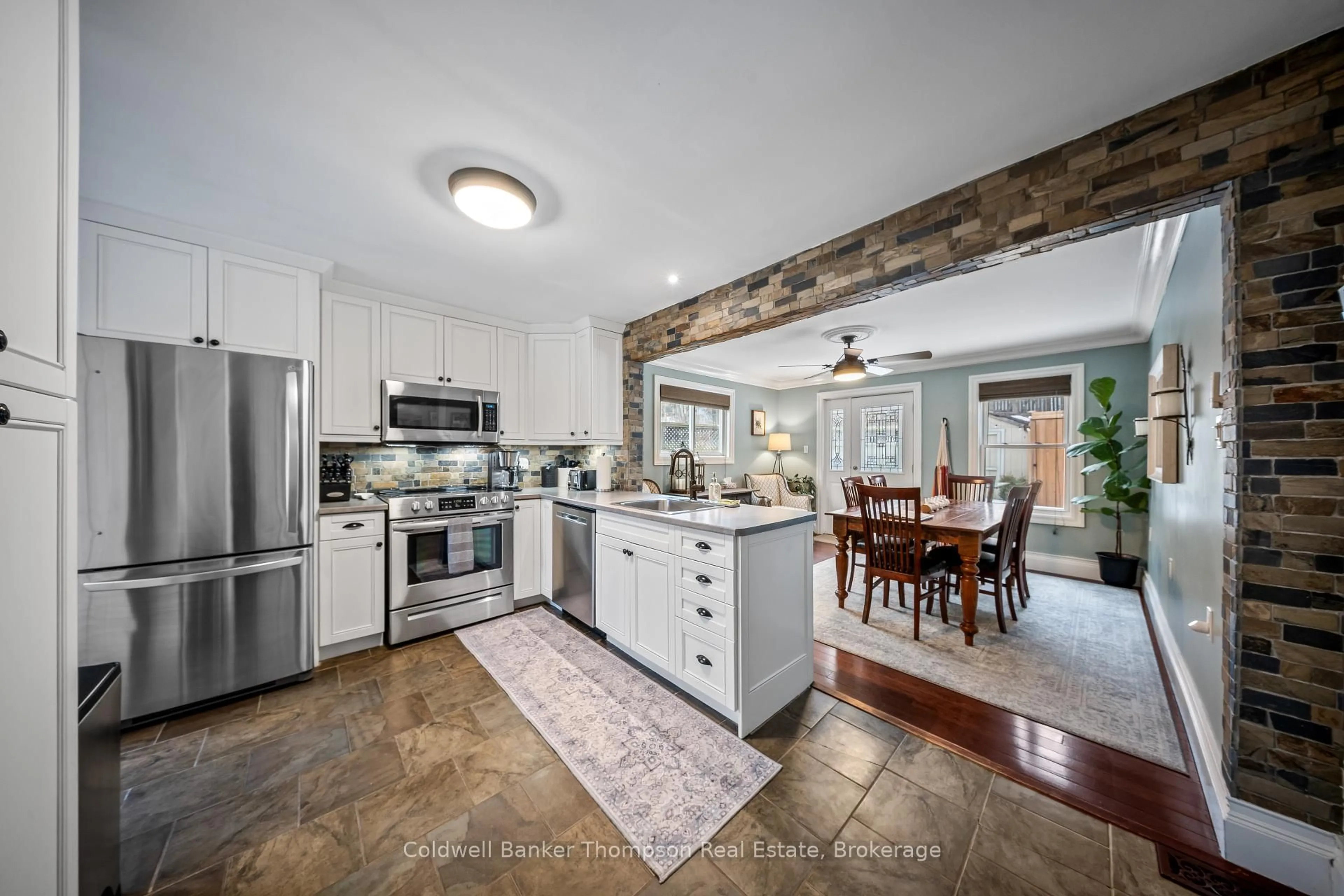 Open concept kitchen, unknown for 12 Caroline St, Huntsville Ontario P1H 2B4