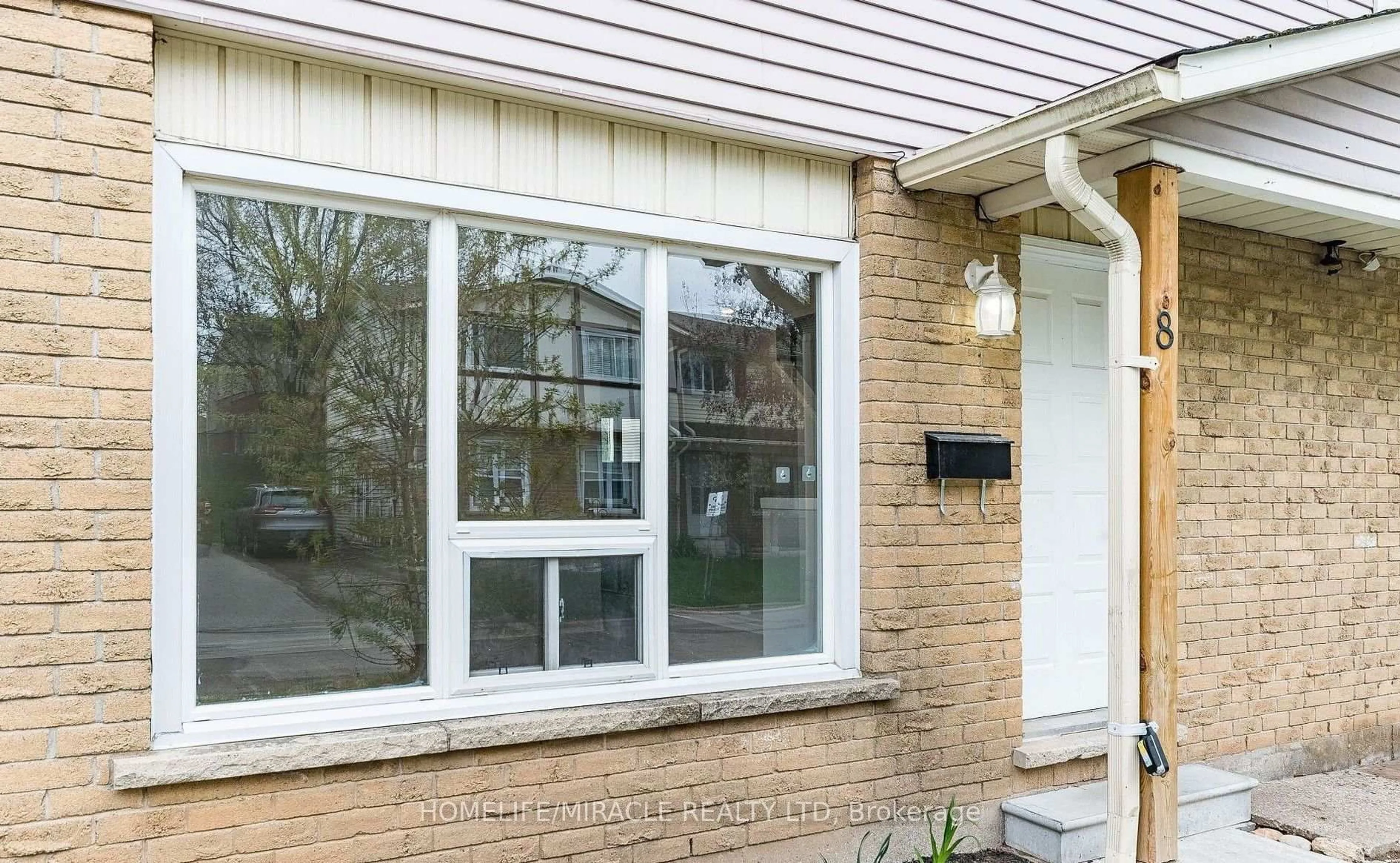 Unknown for 20 Mayfield Ave #8, Waterloo Ontario N2J 4M5