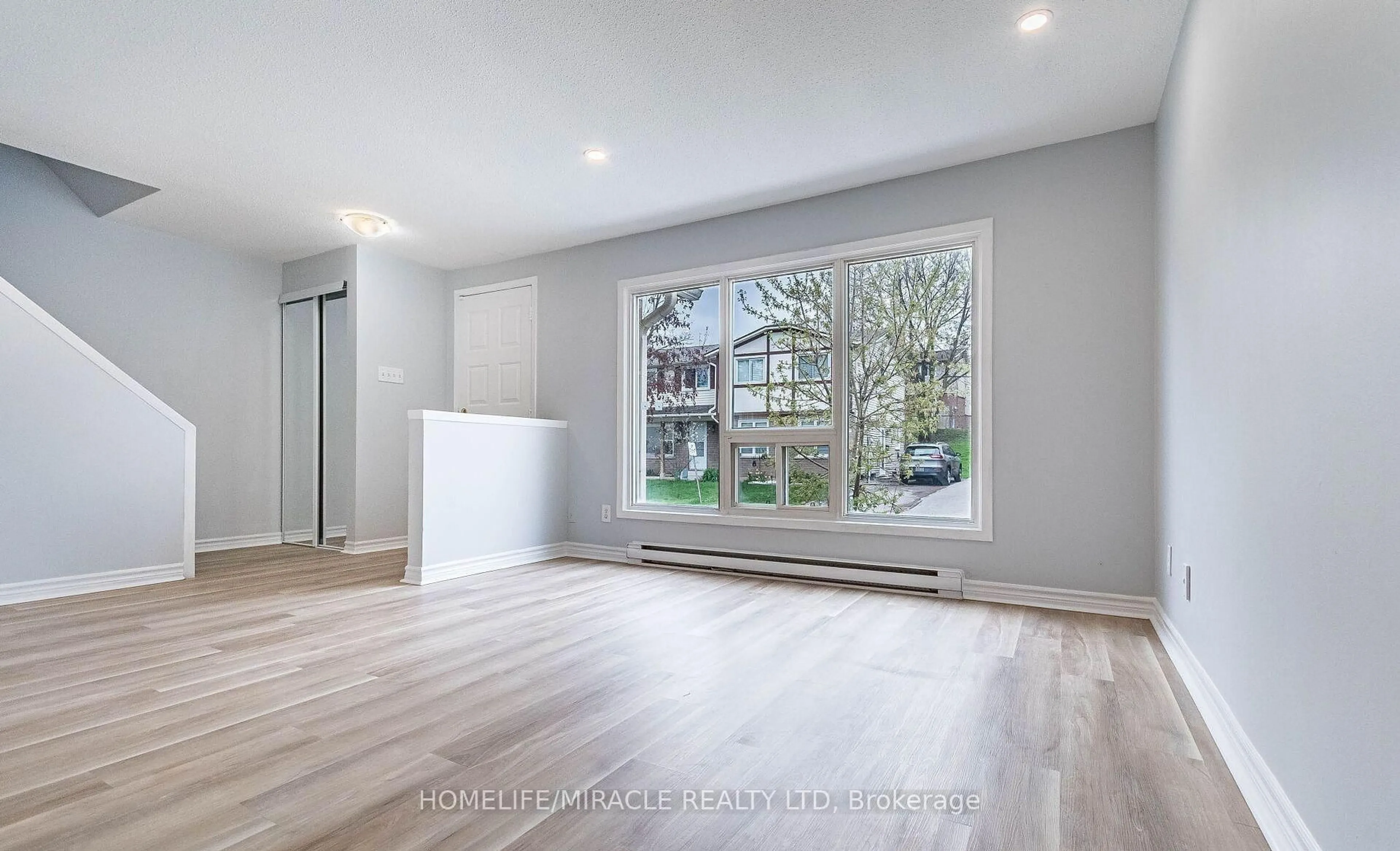 A pic of a room for 20 Mayfield Ave #8, Waterloo Ontario N2J 4M5